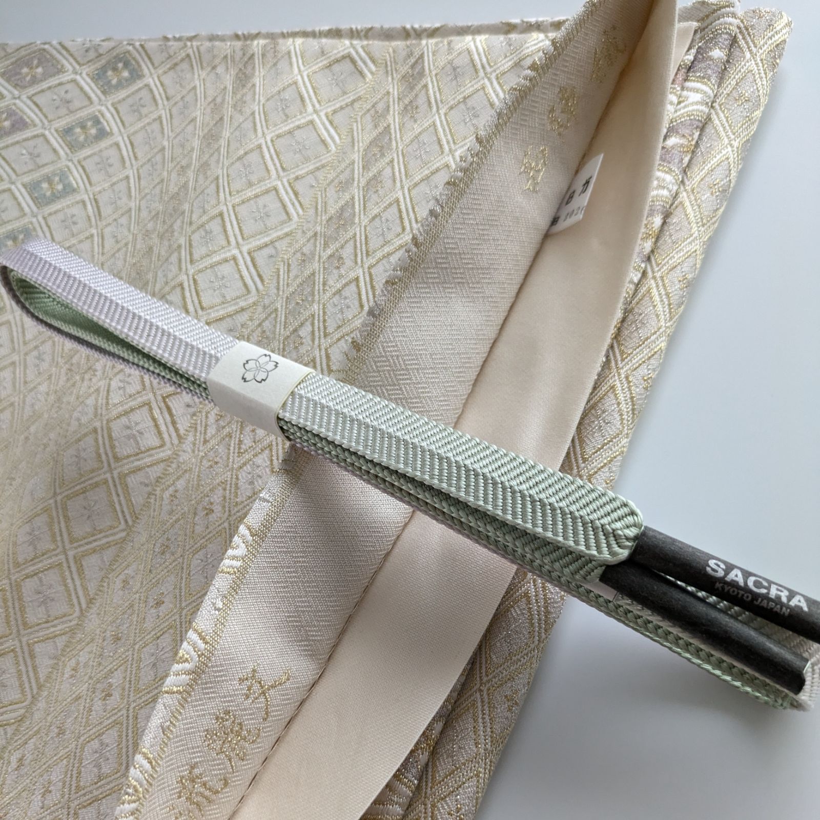 正絹西陣織まいづる金糸銀糸花菱文様高級袋帯 - メルカリ