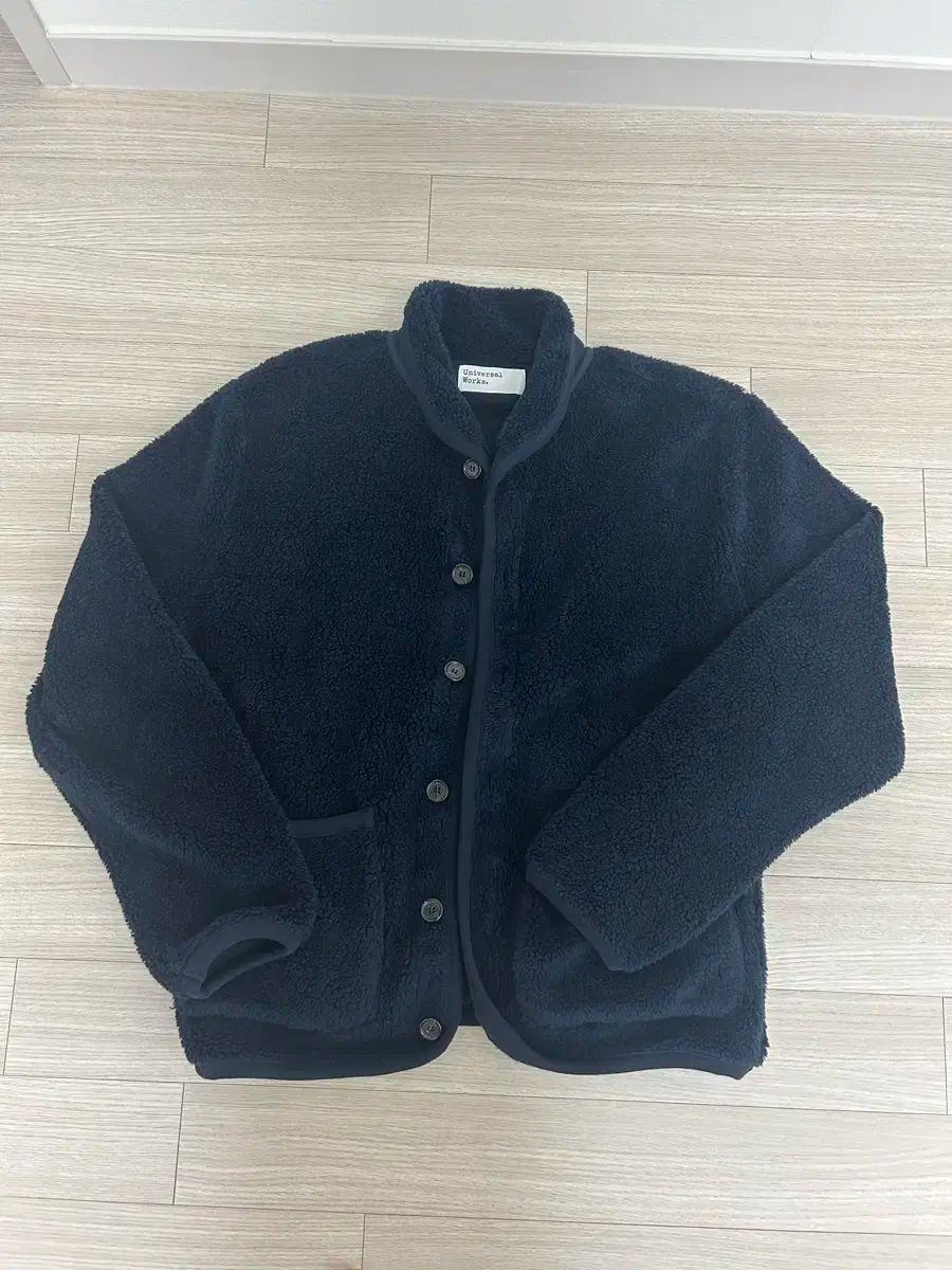 ユニバーサルワークス フリース ジャケット