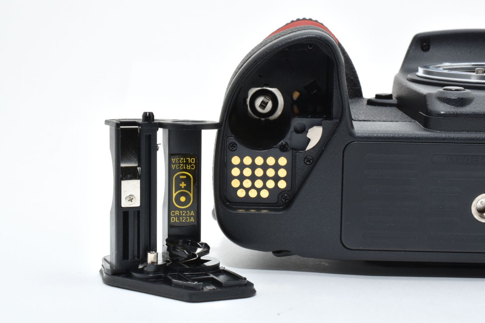 ☆新品級☆ニコン Nikon F6 ボディ フィルム カメラ オートフォーカス