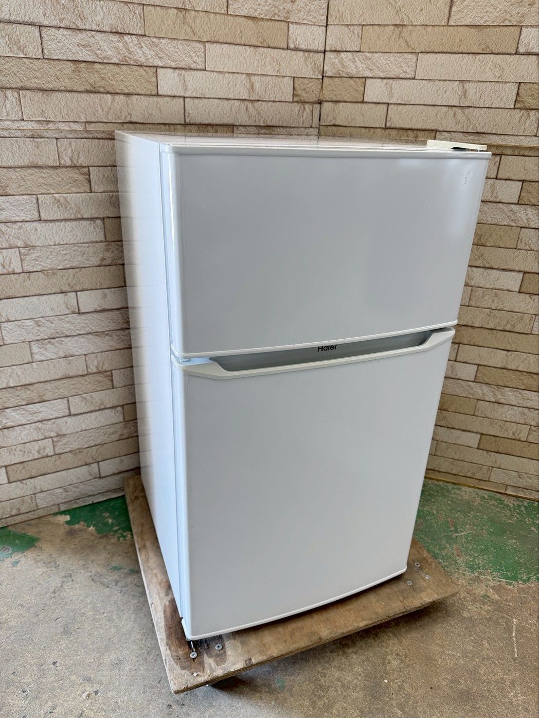 大阪送料無料☆3か月保障付き☆冷蔵庫☆ハイアール☆2ドア