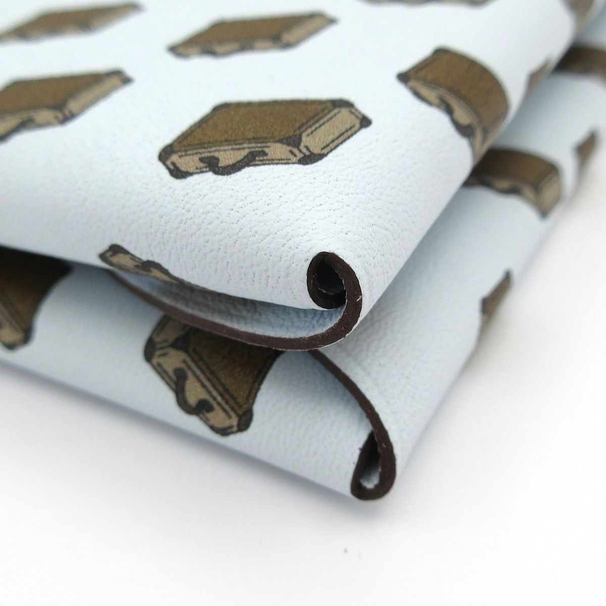 シルバー金具 旅行鞄柄