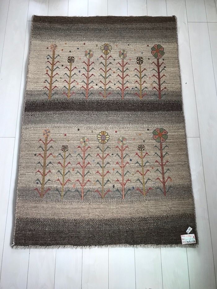 ギャッベ 手織りウールラグ 162 117 cm カシュガイ