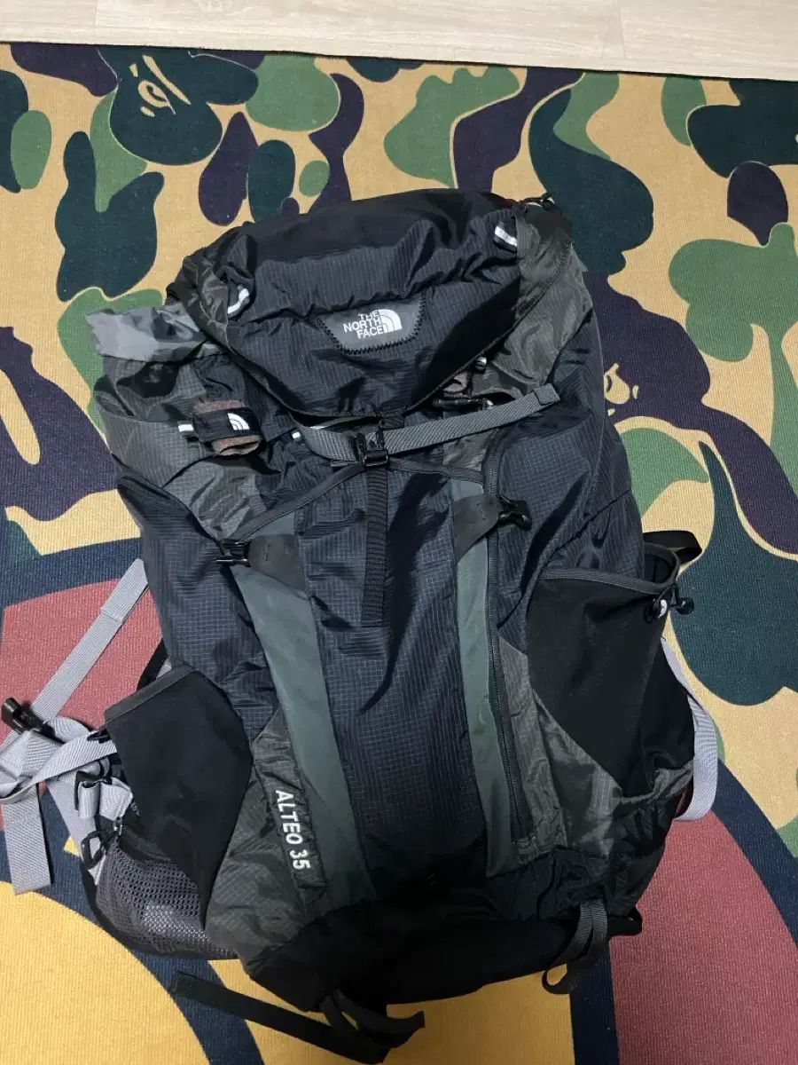 ザノースフェイス アルテオ35 バッグ