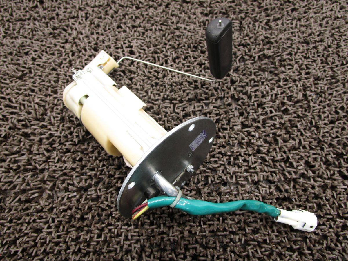 グラディウス400 燃料ポンプ A 8345 VK 58 スズキ K 510 GLADIUS 動画有 FI インジェクション ABS