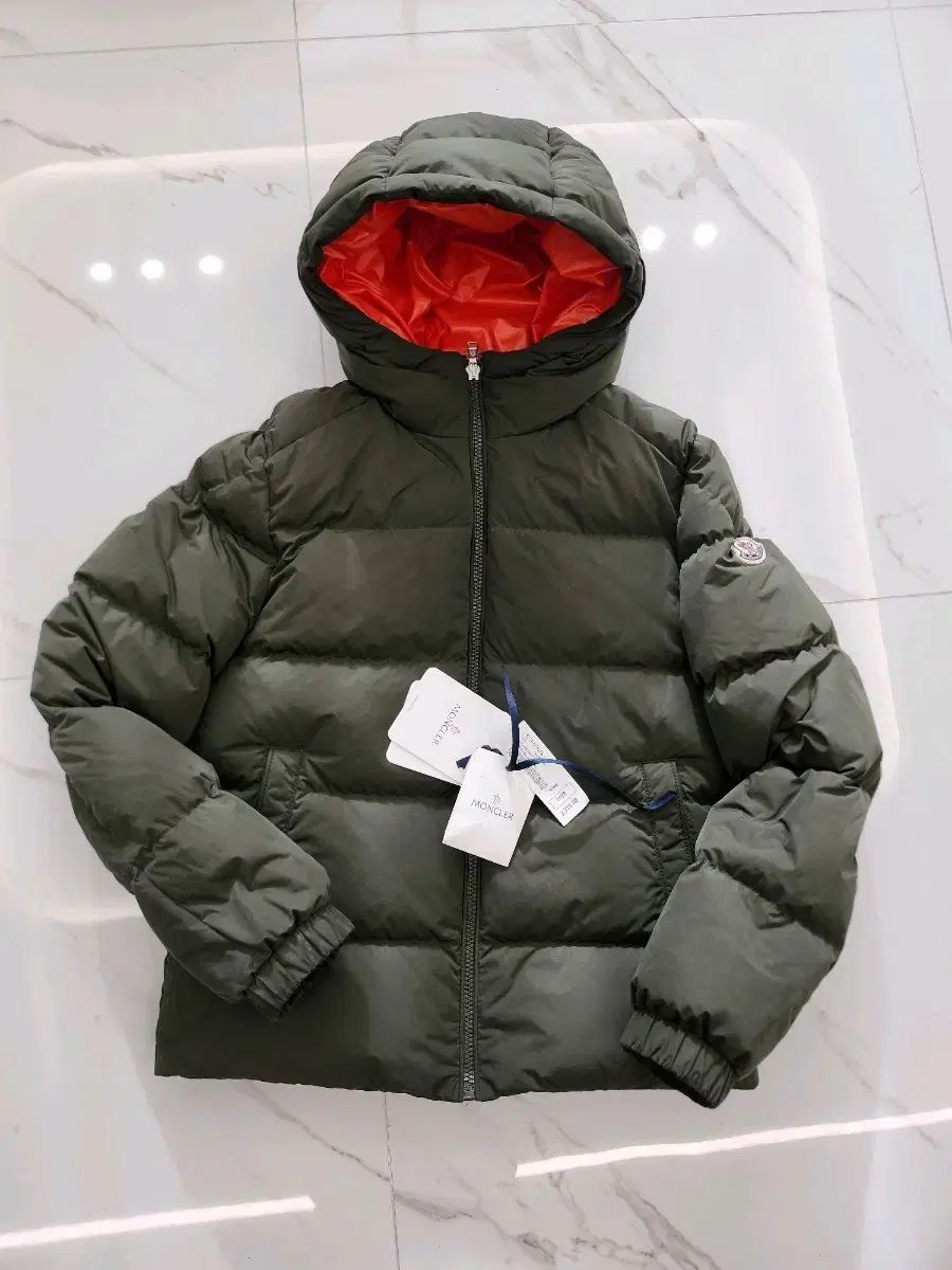 MONCLER モンクレール エリック ダウン ジャケット カーキ 14 A