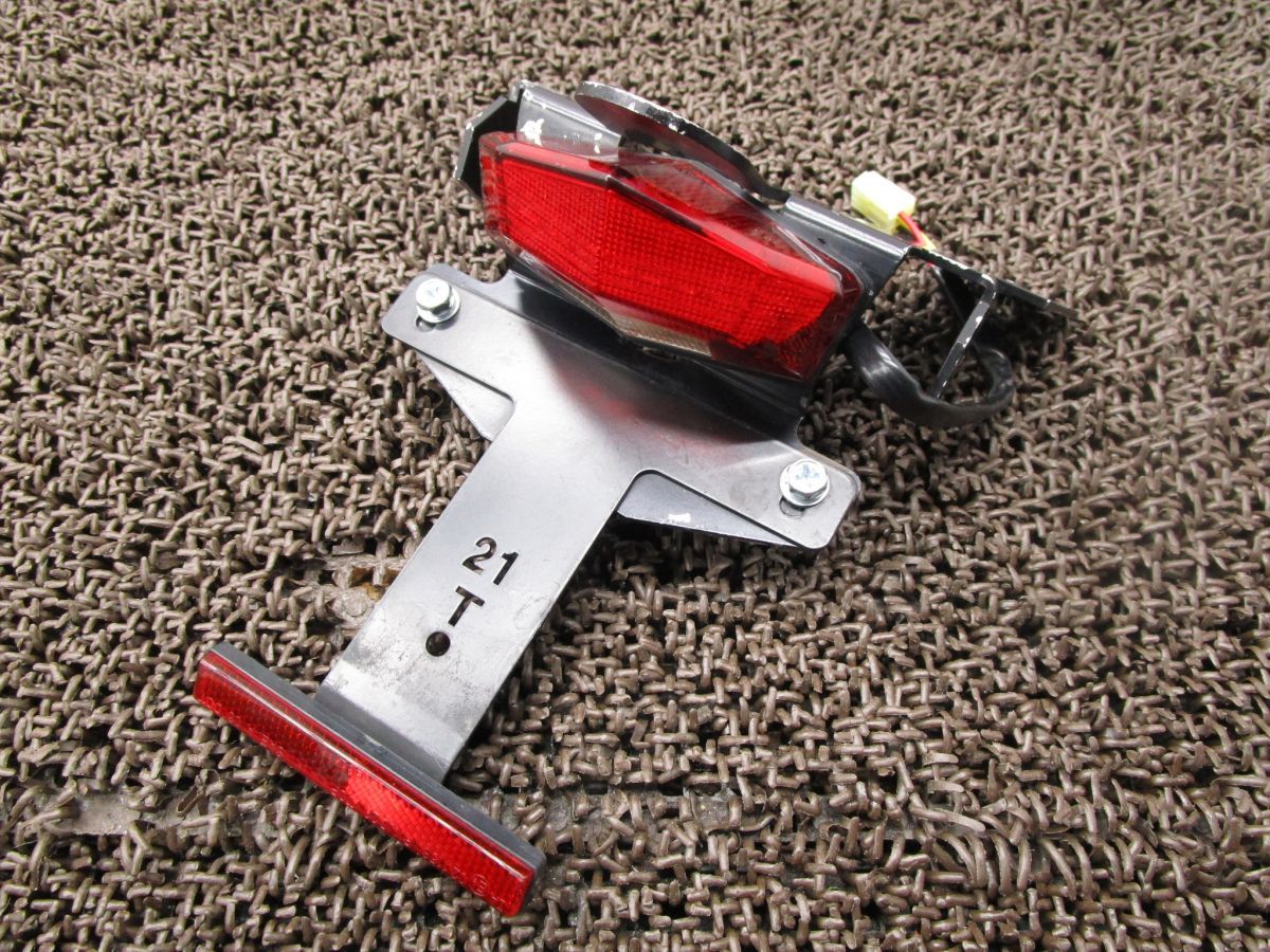 バイク グラディウス400 フェンダーレス DRC製 テールランプ △A8315