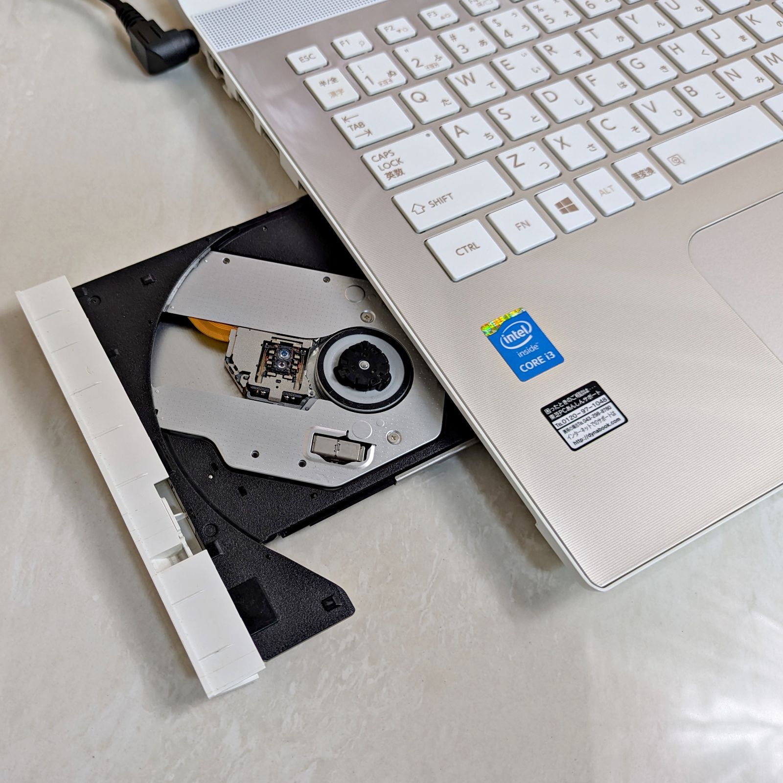 オフィス付き！i3高性能第五世代！メモリ8GB/SSD☆初心者OK☆Win11