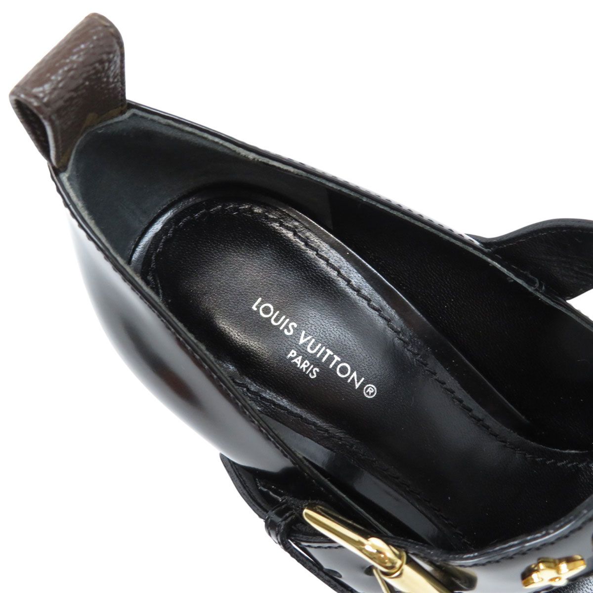 ライン パンプス