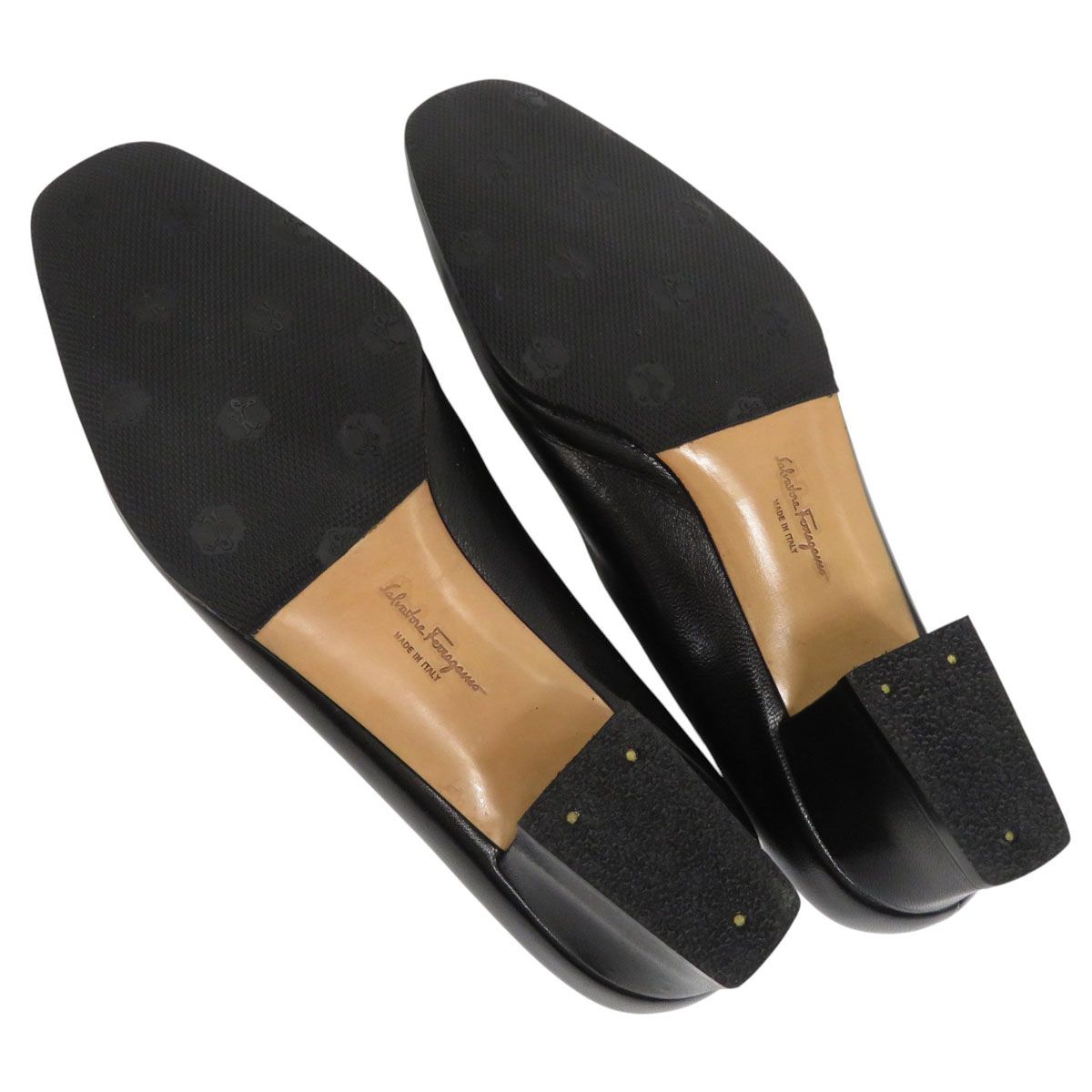 フェラガモ ガンチーニ