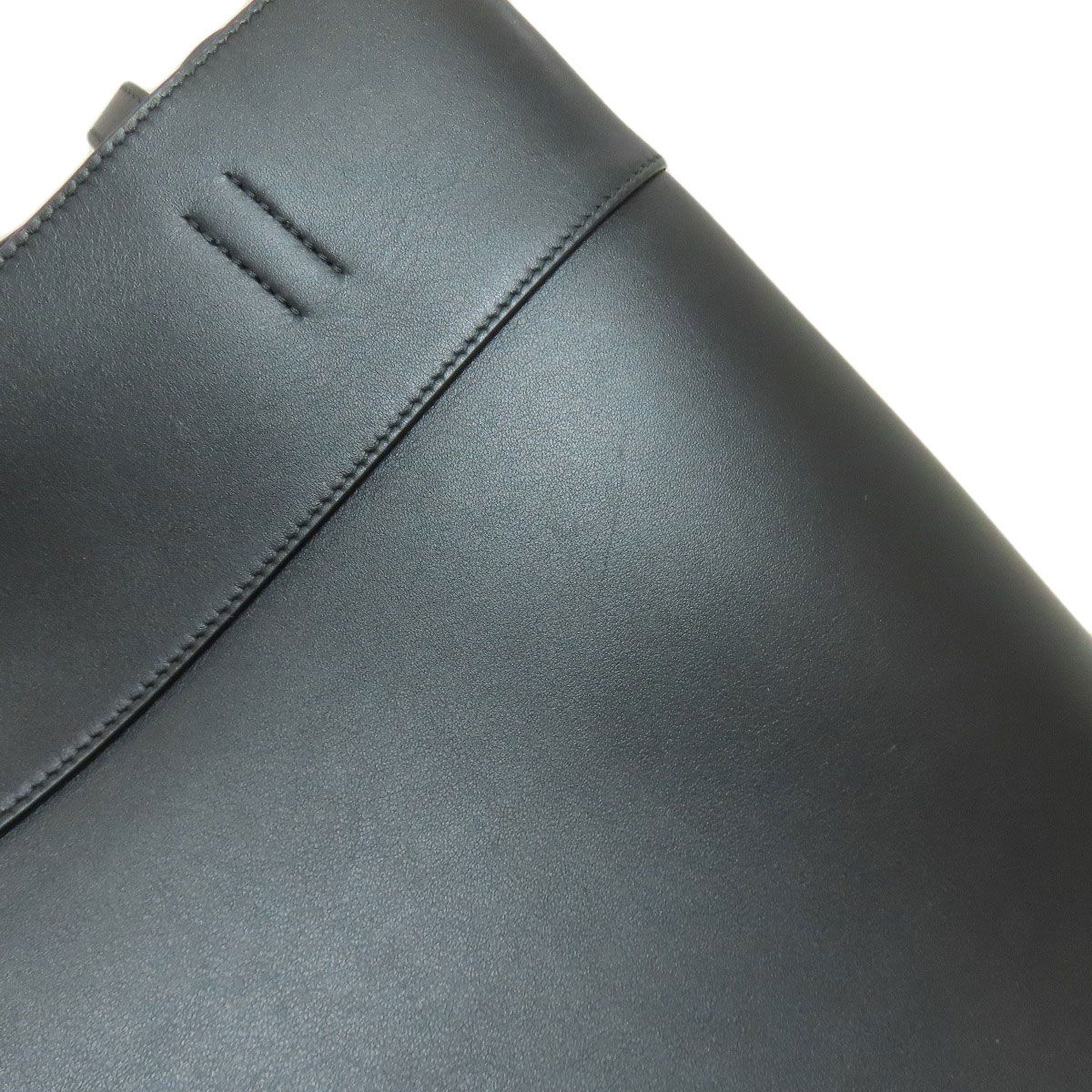 サルヴァトーレフェラガモ ロゴ