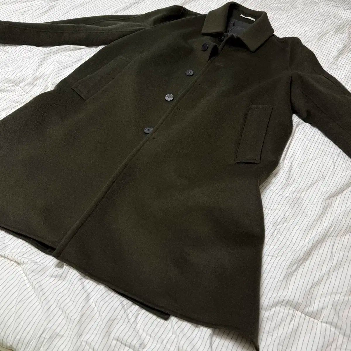 ボーン マグナム カシミア バルマカーン コート バックプリント グースダウン カーキ 2 XL