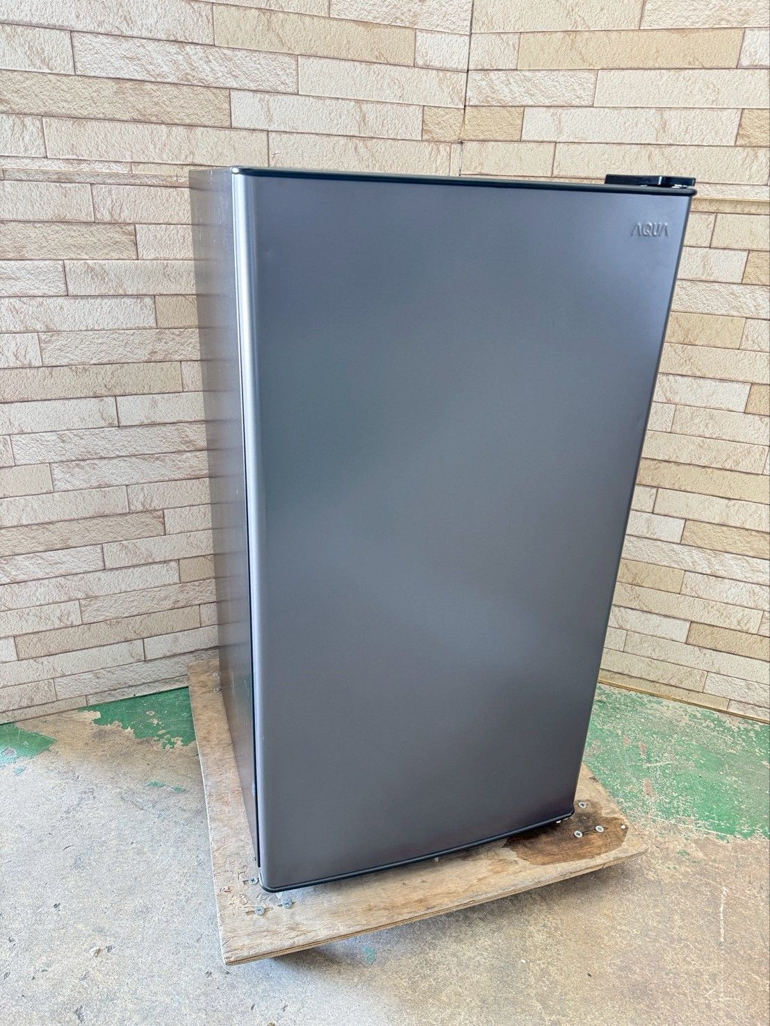 高年式】大阪送料無料☆3か月保障付き☆冷蔵庫☆アクア☆1ドア☆2024年