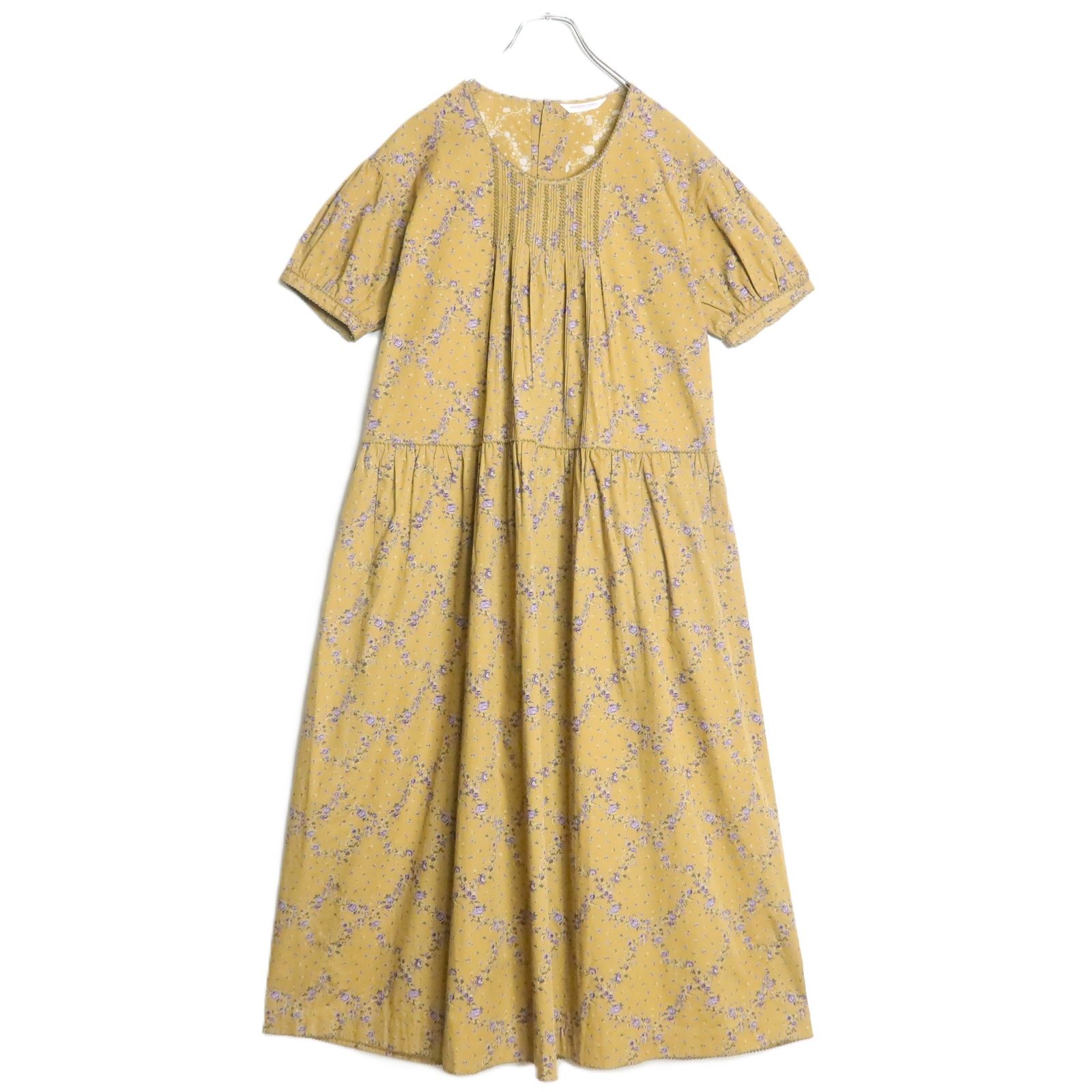 ワンダフルワールド　ワンピース 美品】ワンダフルワールド カネコイサオ☆ふんわり♪半袖ワンピース