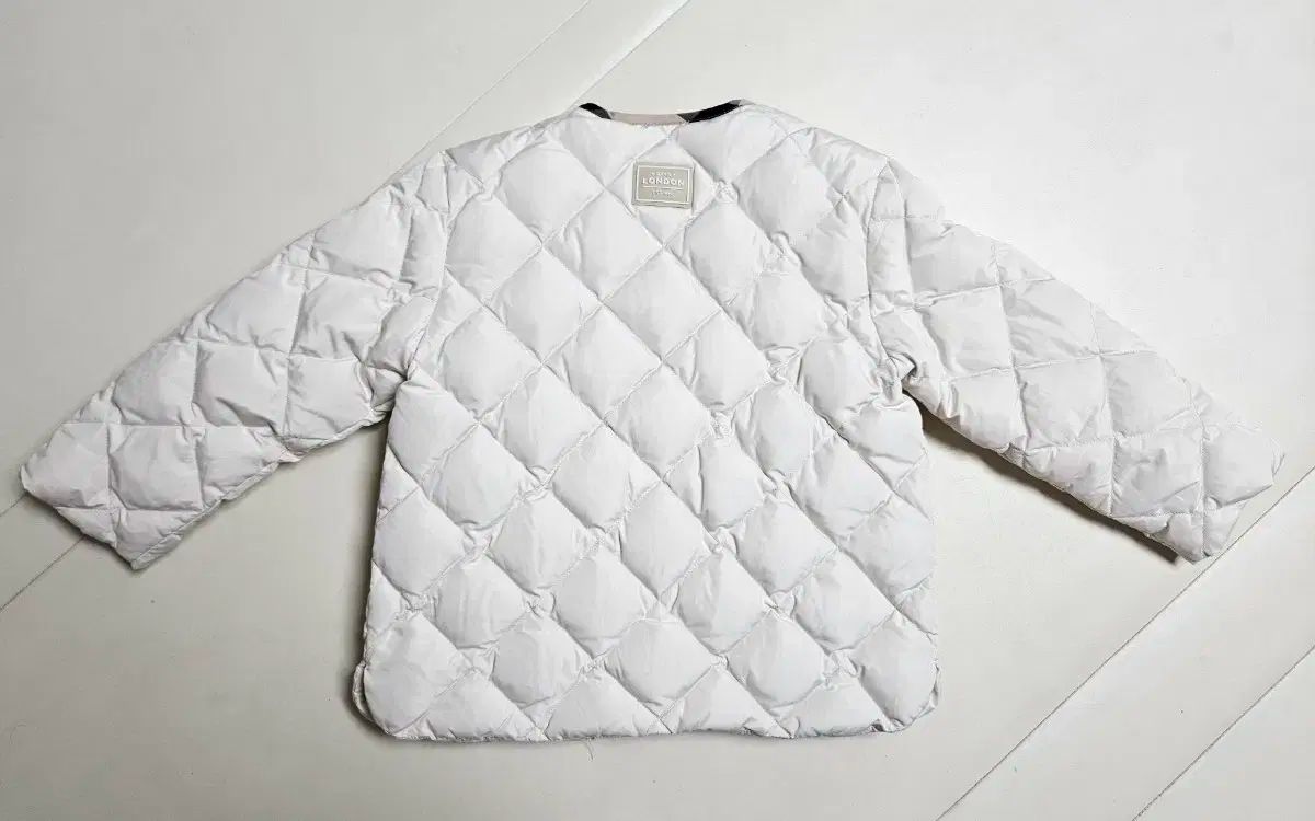 ダックスベイビー 軽量ダウン 120