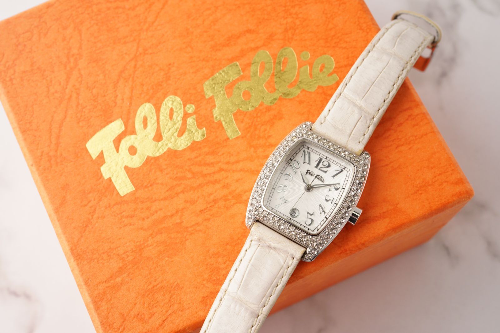 箱付き✨Folli Follie フォリフォリ レディース腕時計 レザーベルト