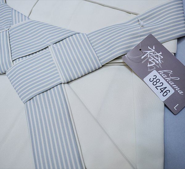 袴 無地袴 暈し Lサイズ 袴丈87 cm 91 95 アイボリー×グレー 紐裏ストライプ 卒業式 NO 38246