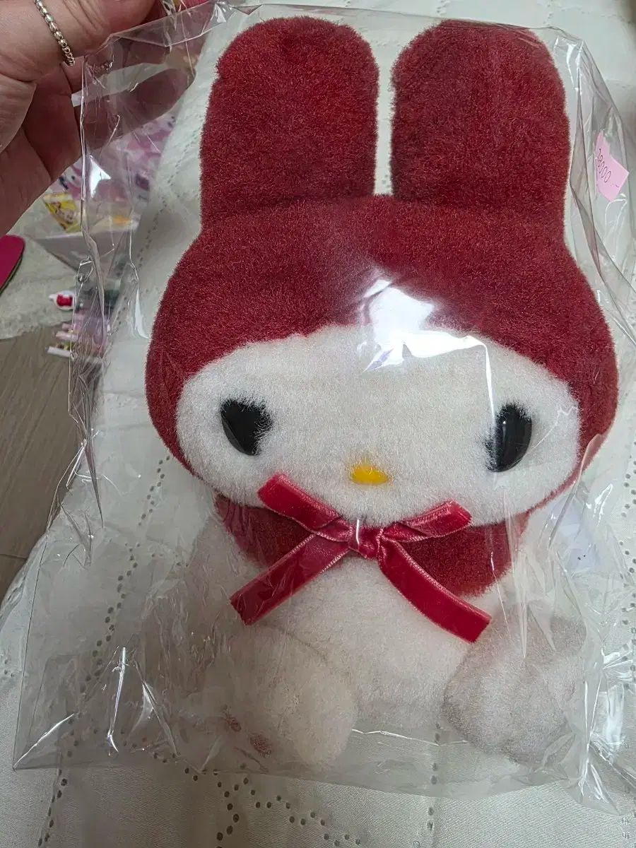 赤麻ぬいぐるみ 赤リボン