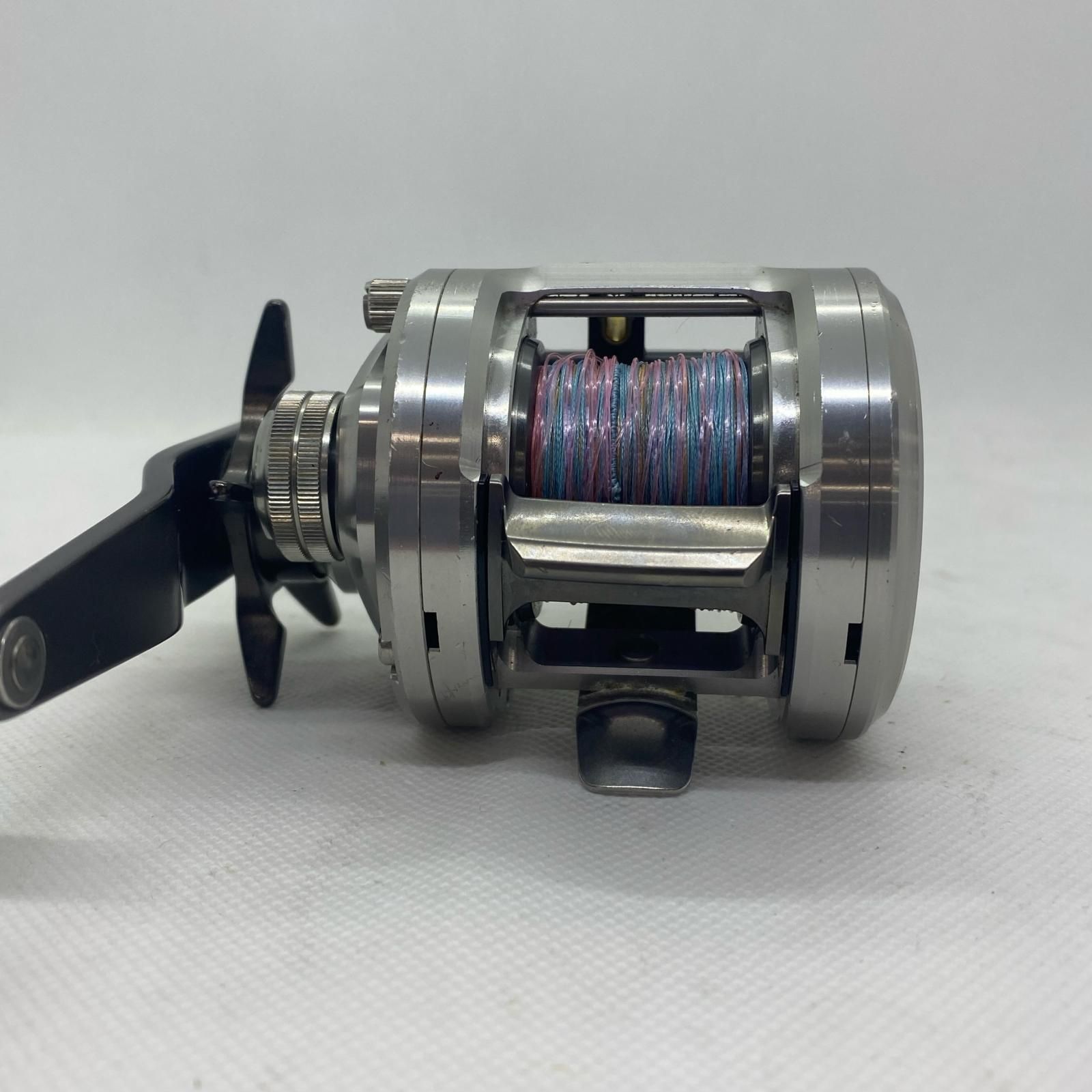 ΨΨDAIWA ダイワ ベイトリール 15キャタリナＢＪ200ＳＨ-Ｌ キズ サビ有本体のみ 613706