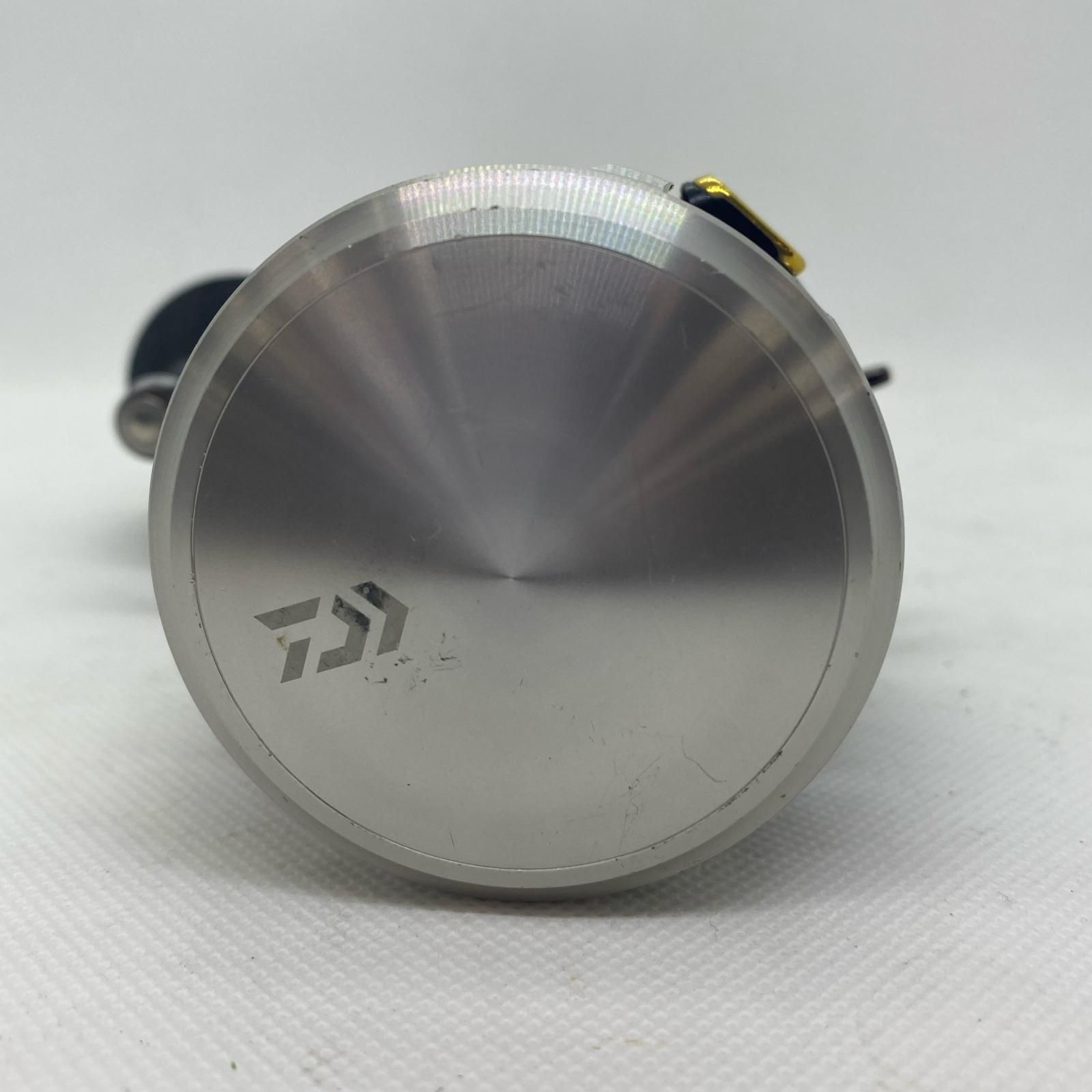 ベイトリール 15キャタリナＢＪ200ＳＨ