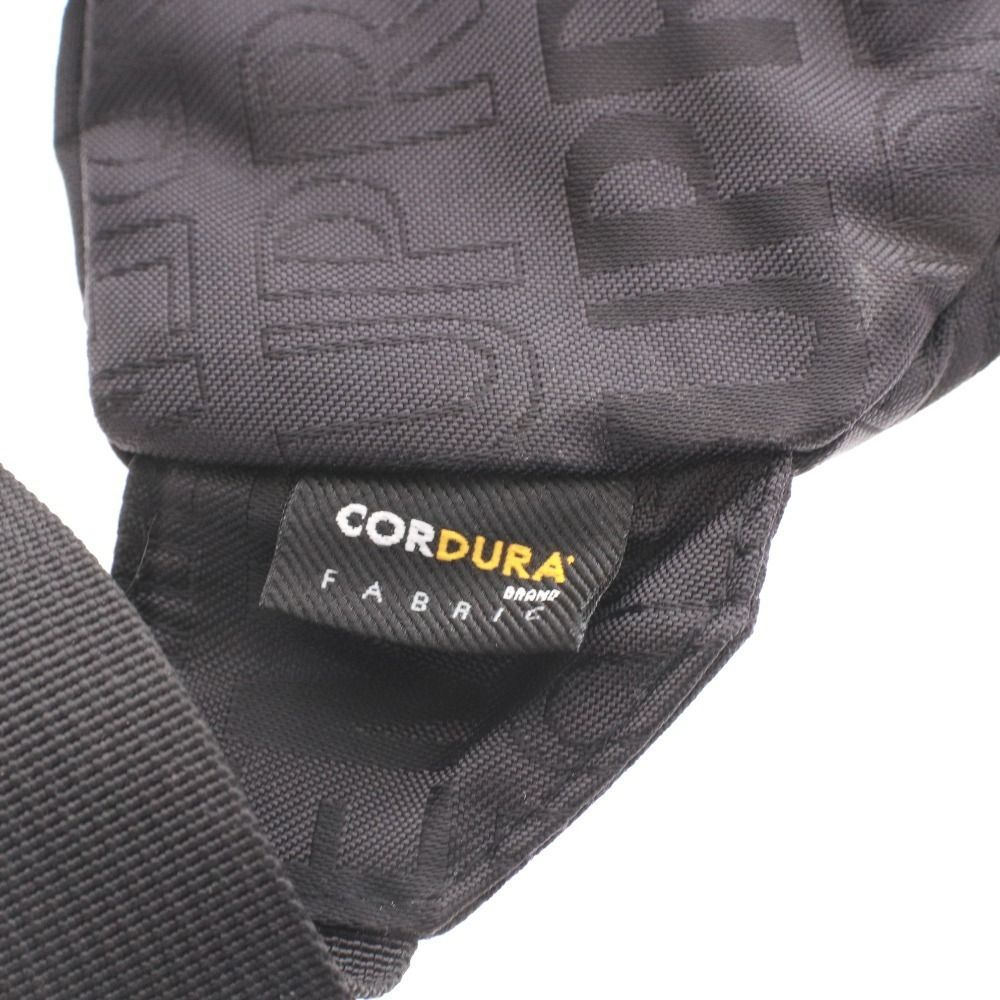 ウェストバッグ