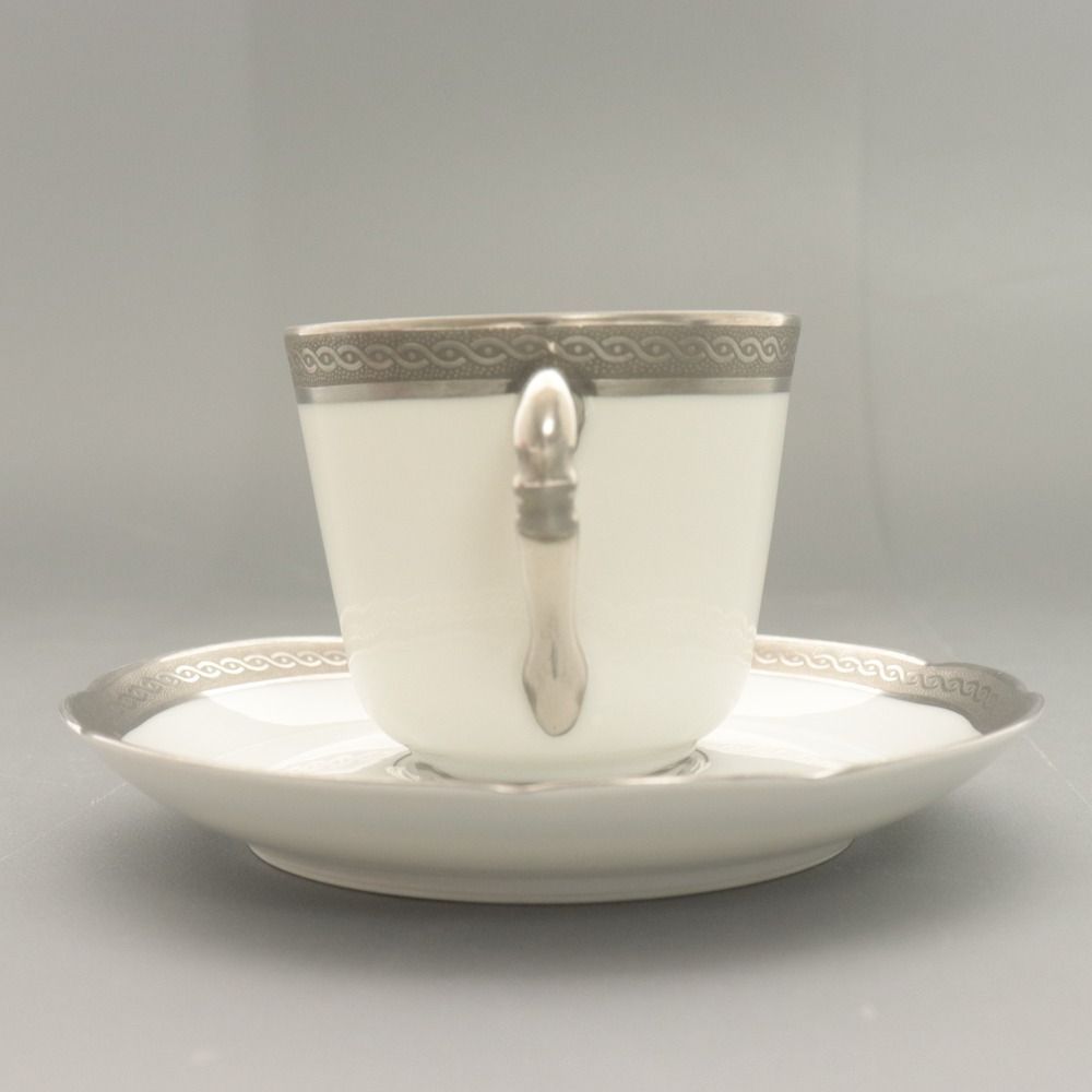 □ BERNARDAUD LIMOGES B&C ベルナルドリモージュ カップ ソーサー 1組