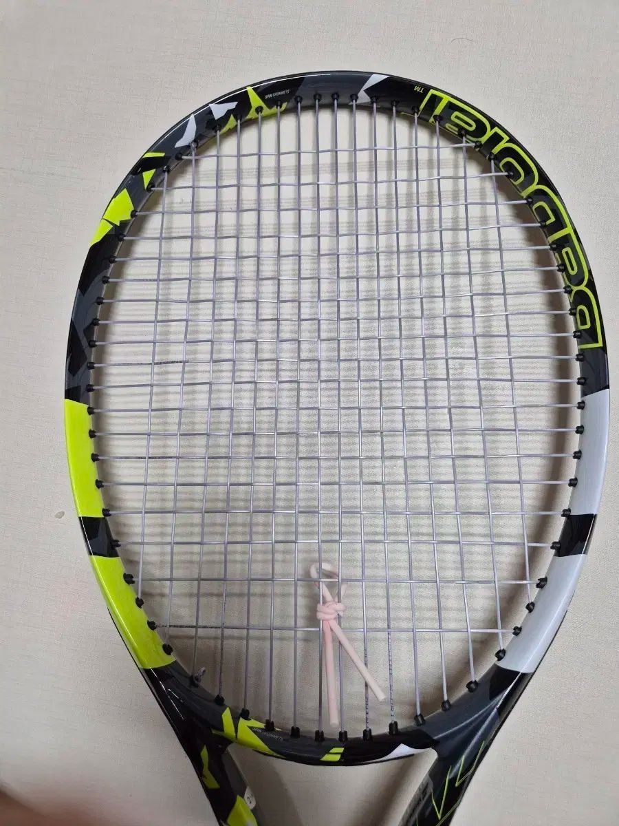BabolaT バボラ ピュアエアロ 100 300 g 16 x 19