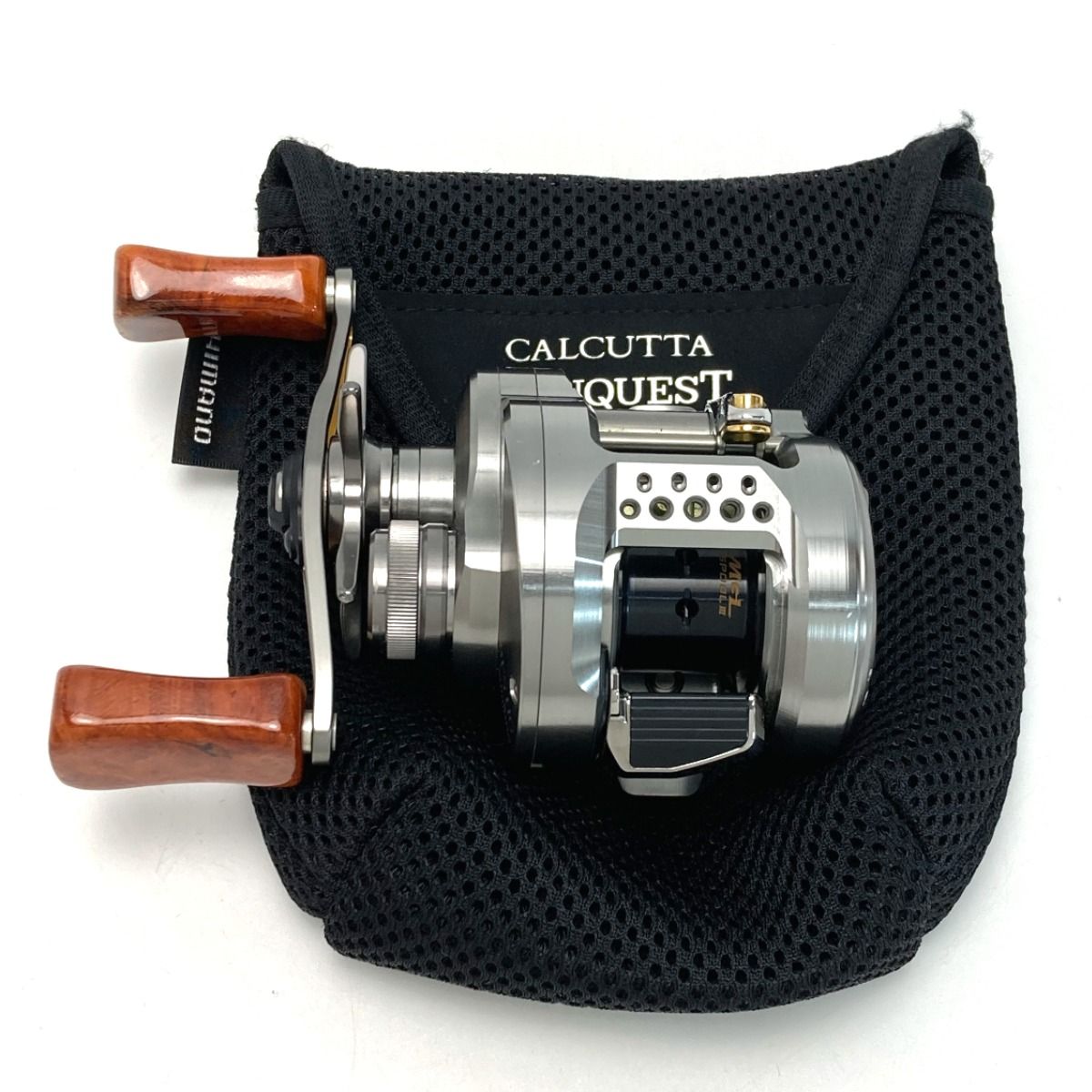 シマノ 17カルカッタコンクエストBFS HG-L 左ハンドル 17 カルカッタ