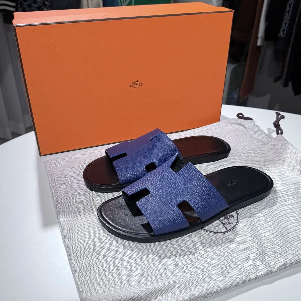 41 エルメス イズミール ブルー メンズ サンダル