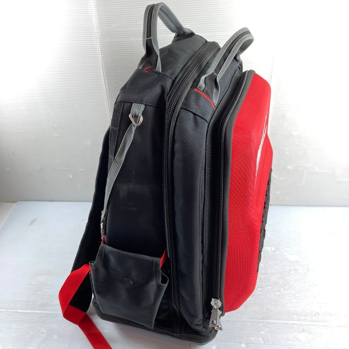 Milwaukee PACKOUT 48-22-8301 レッド