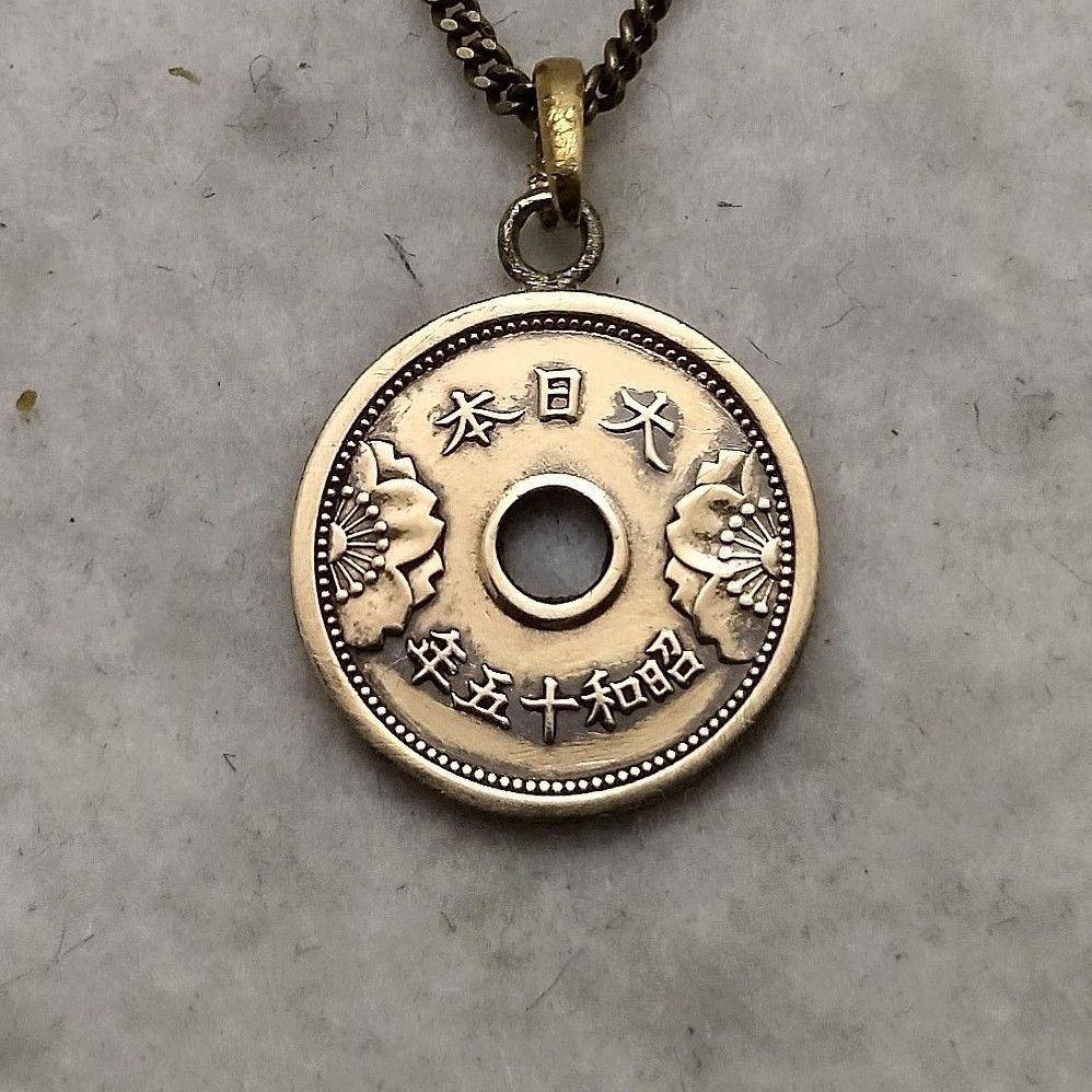 日本のコインネックレス 桜