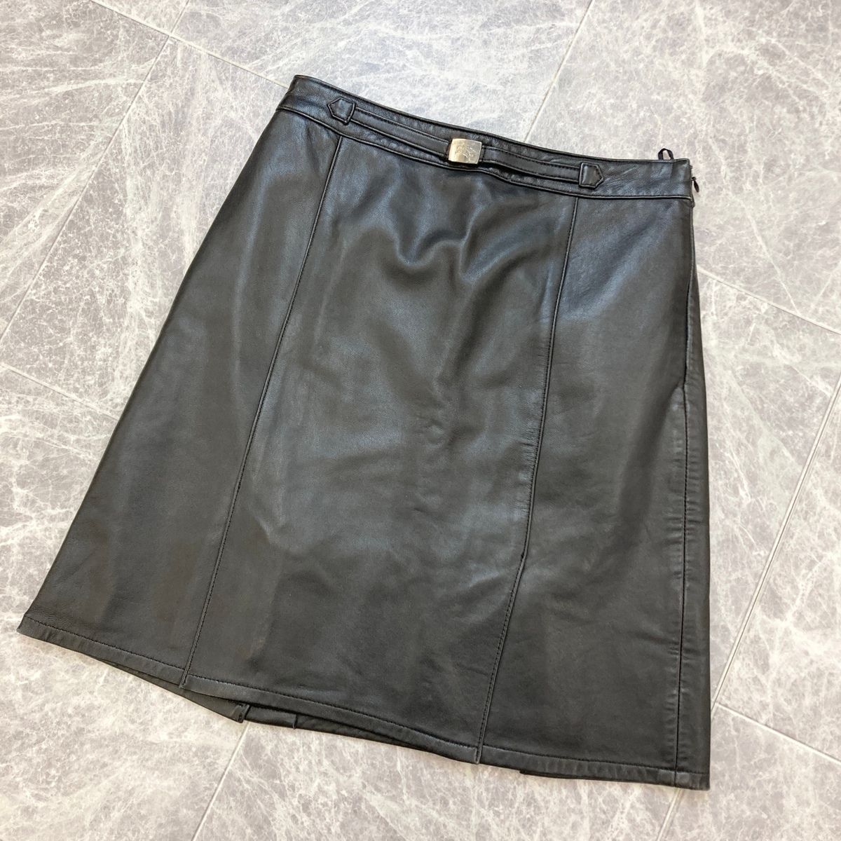 BURBERRY BLUE LABEL バーバリーブルーレーベル レザー スカート FLF66