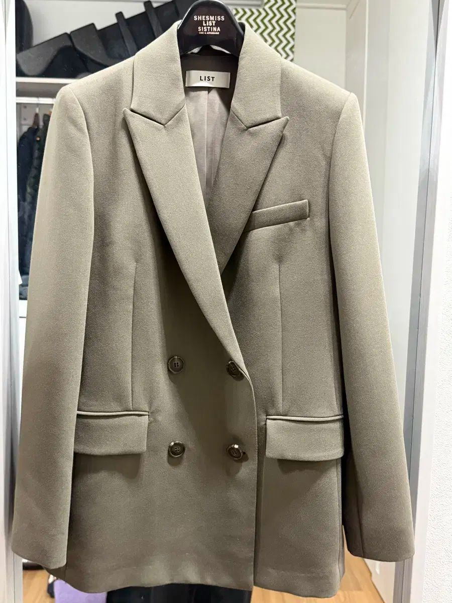 LIST リスト レディース ボトムス セットアップ オリーブ 55 トップス 66 サイズ