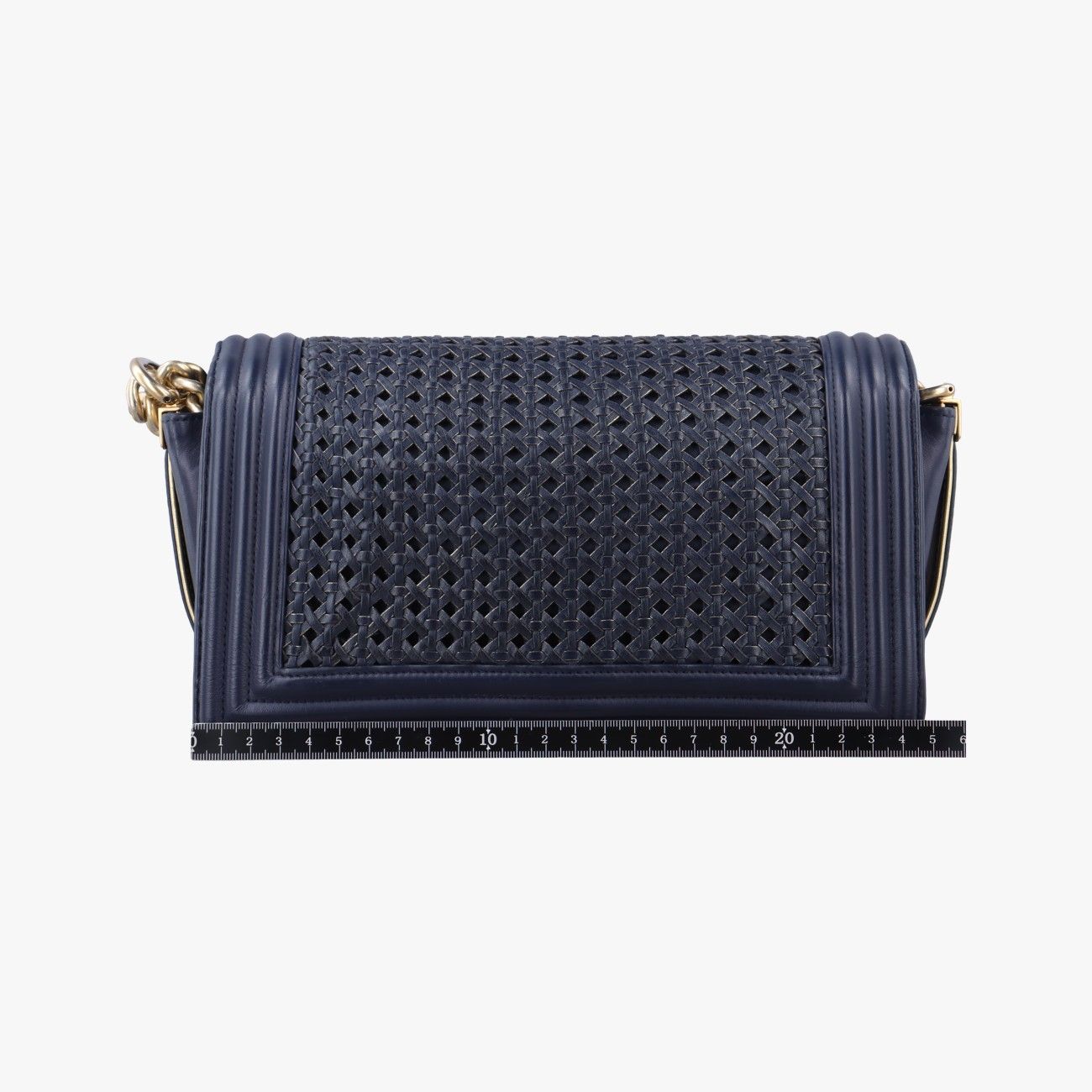 シャネルChanelボーイシャネル ブルー レザー A 90181