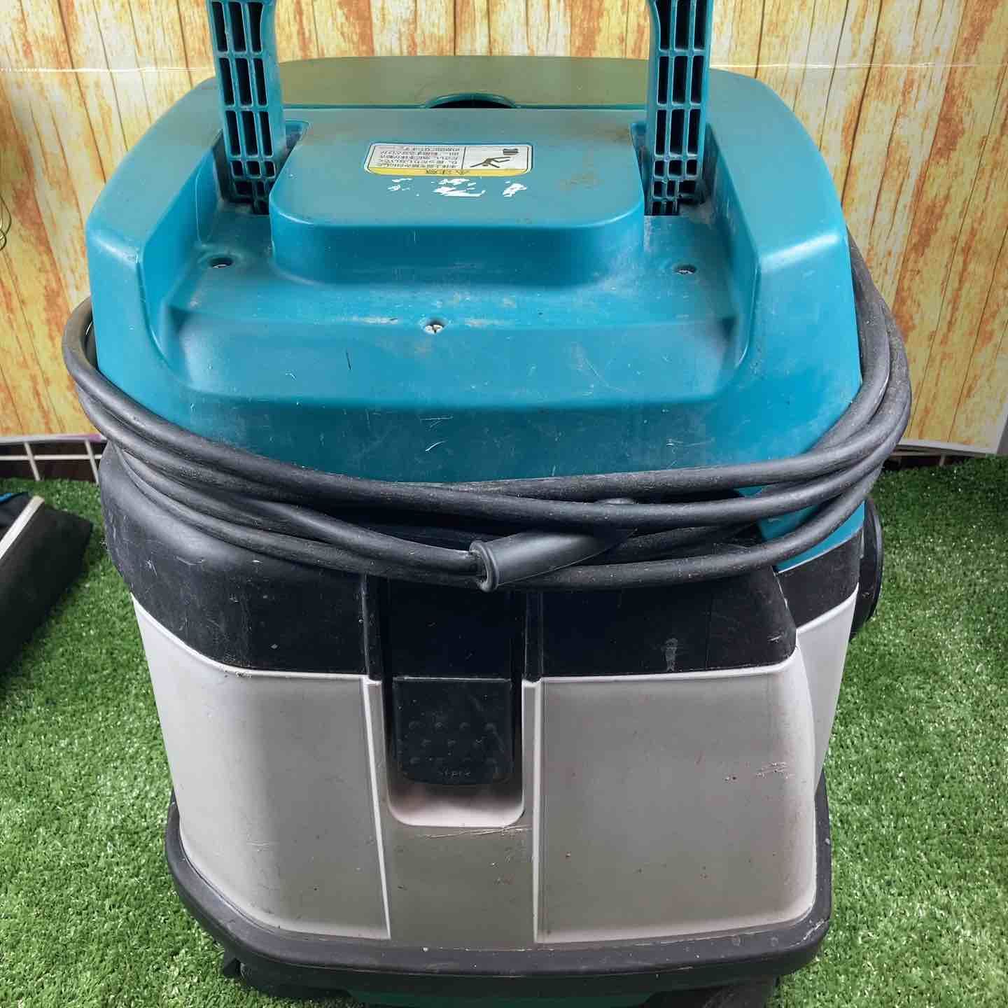 マキタ makita 集じん機 乾湿両用 474 P