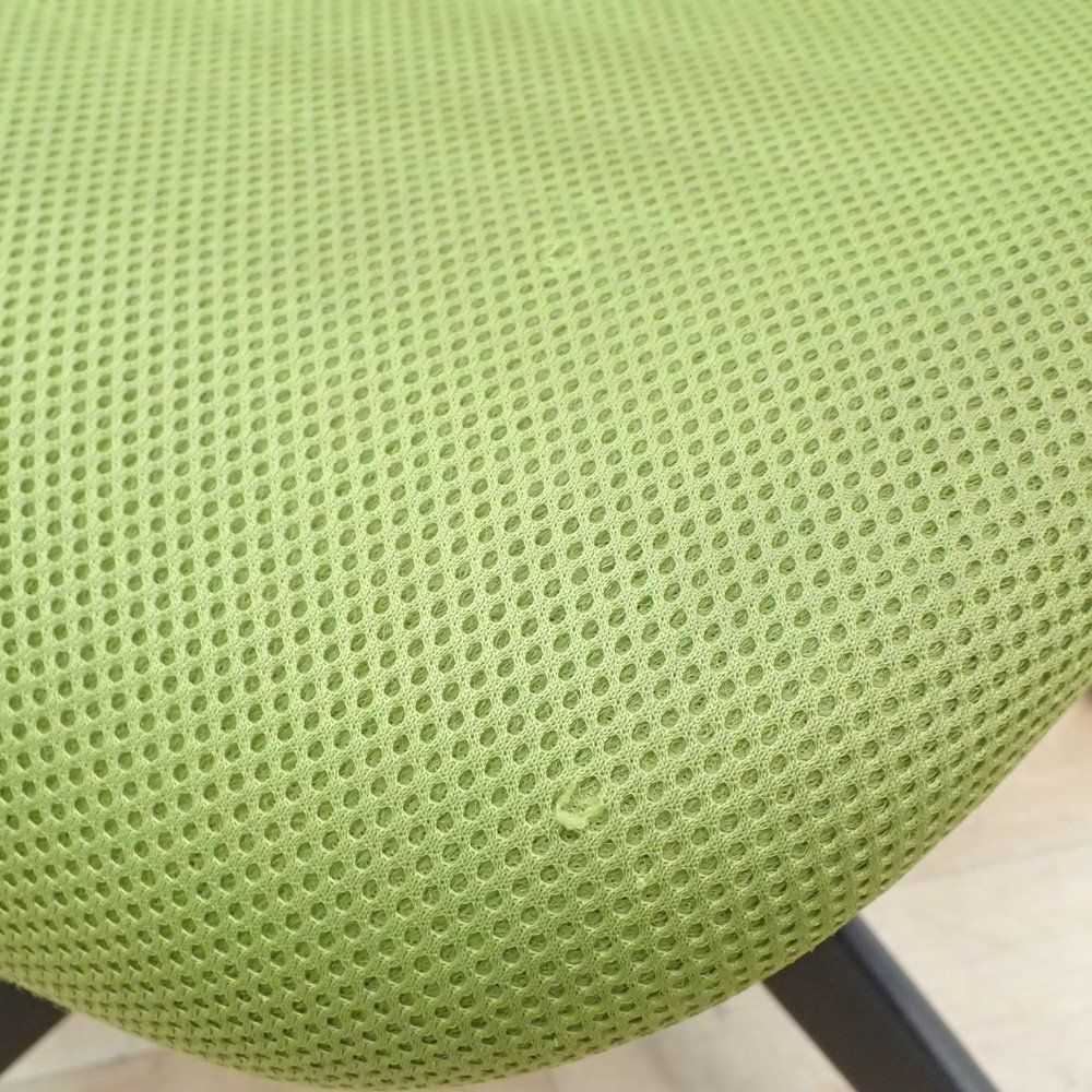  コクヨ M4 CRS G2201 オフィスチェア グリーン 肘付き ハンガー付き メッシュ EG19452 キッチンチェア オフィスチェア ワークチェア 椅子 チェア