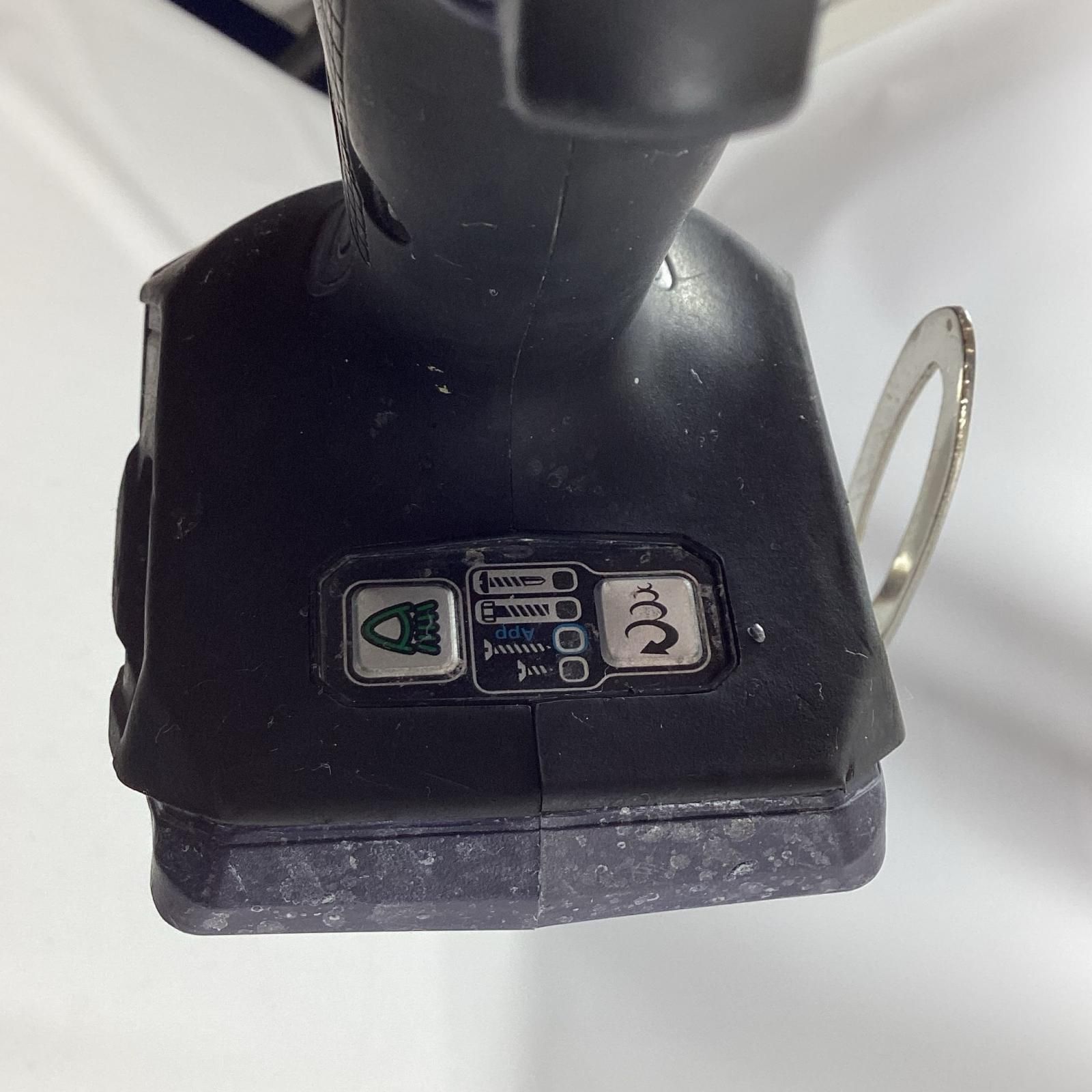 インパクトドライバ