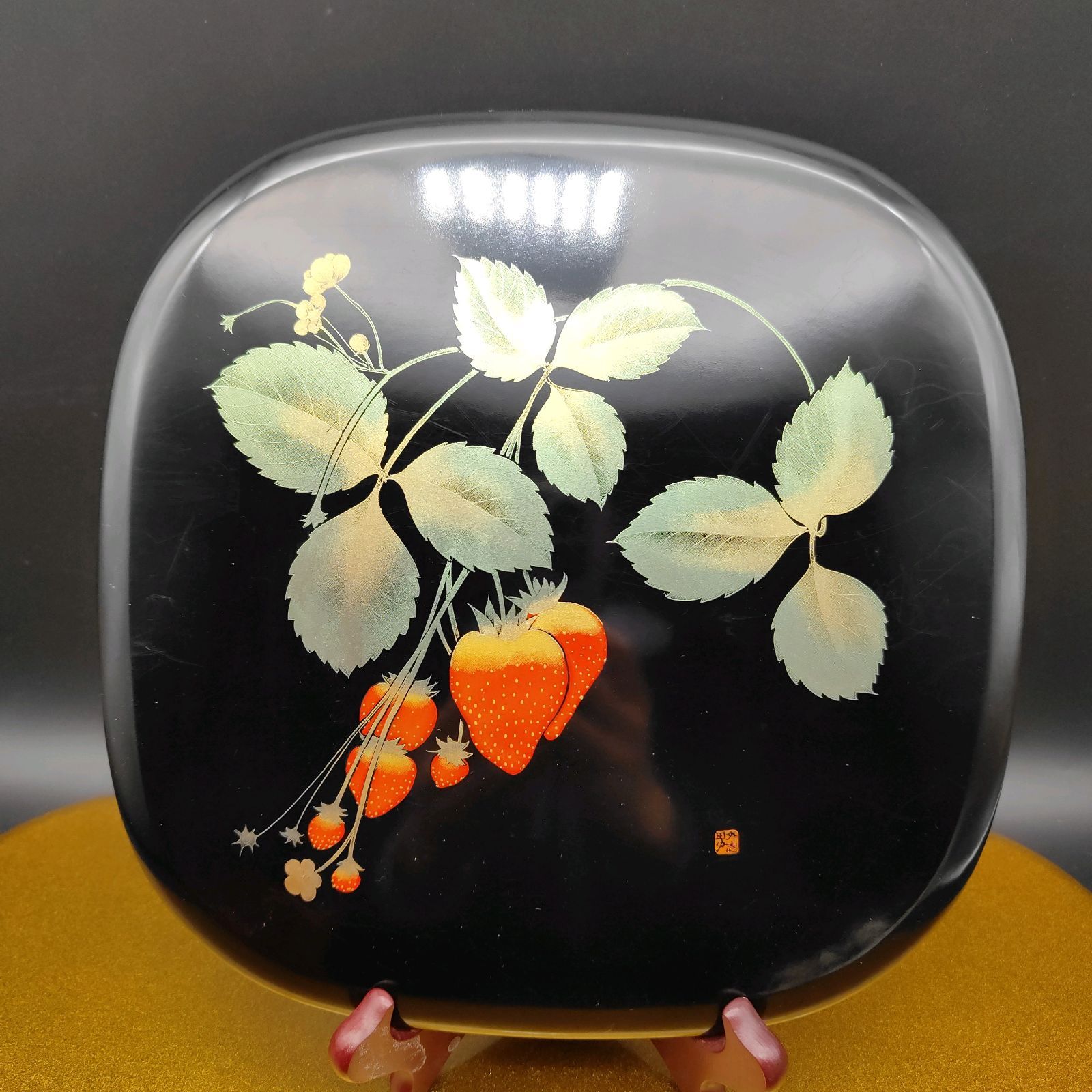 ◾️平安樋口一星作　彩色魚藻文大鉢共箱付きメルカリのみ出品 未使用】 山中漆器 塚田外志男 作 2段重箱 金蒔絵 いちご おせち料理