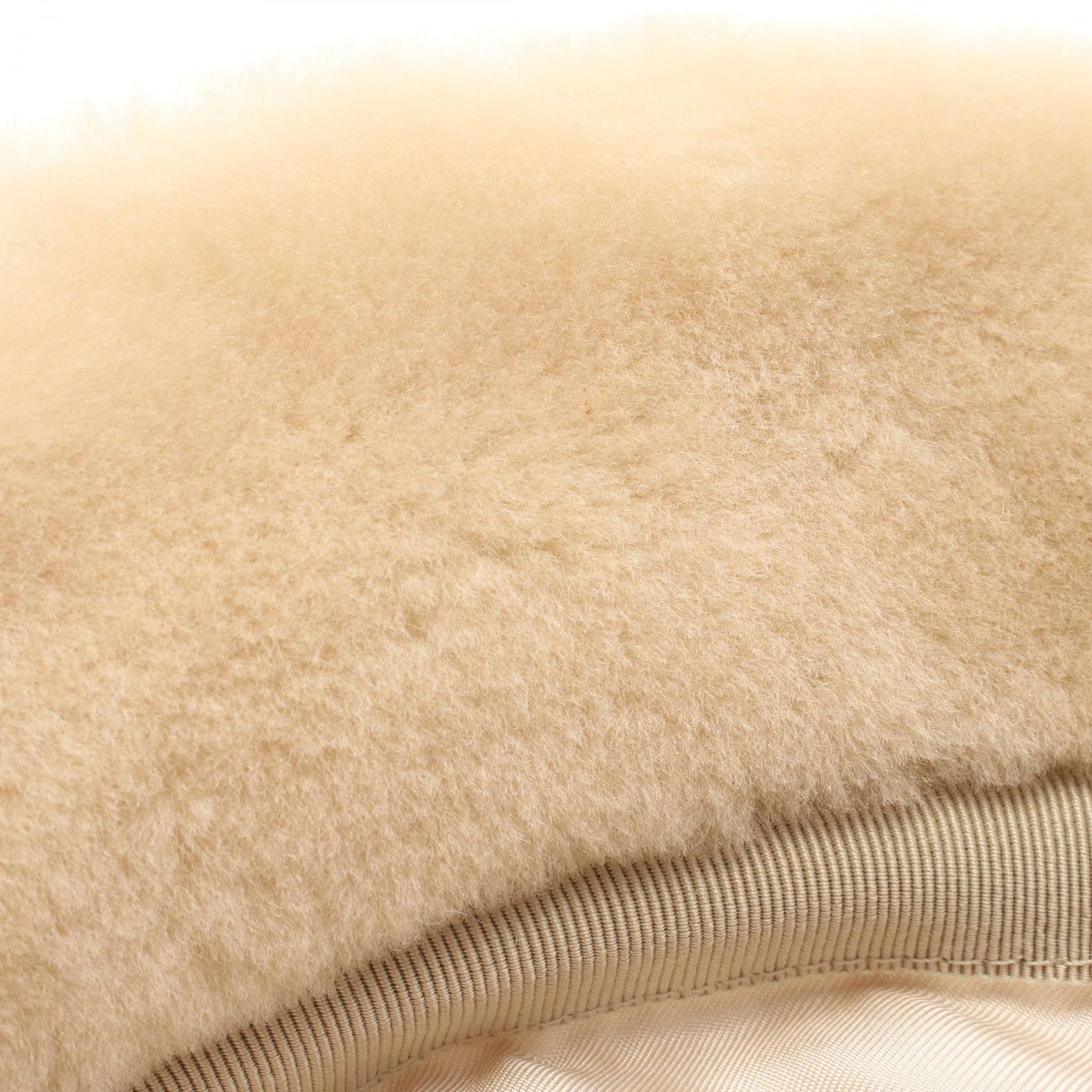 ハット トライアングルロゴ