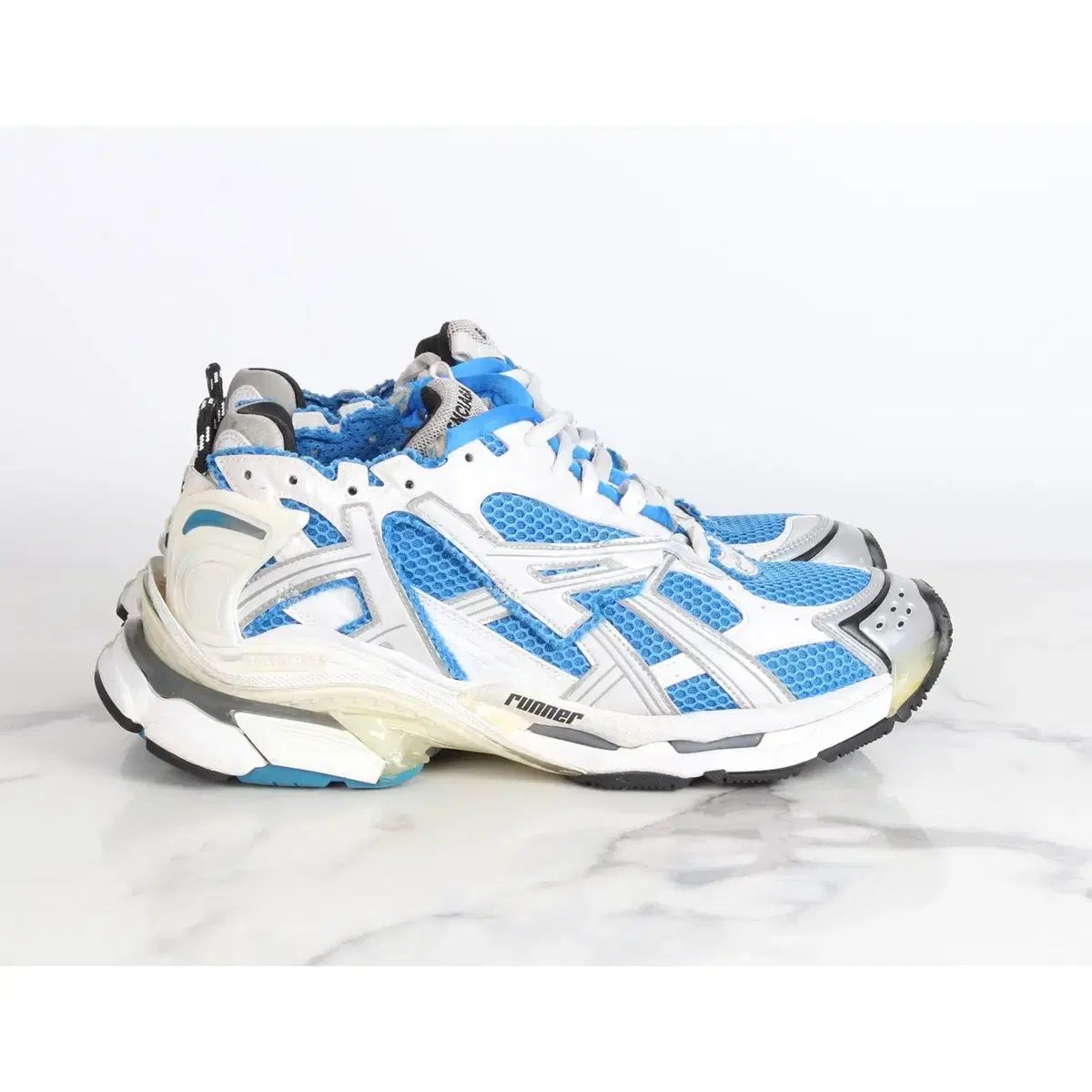 バレンシアガ ニューランナー スニーカー 43(280) - メルカリ