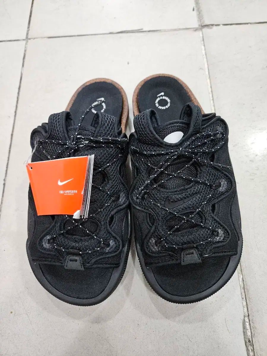 ナイキ ミュール CZ 0332-001 265