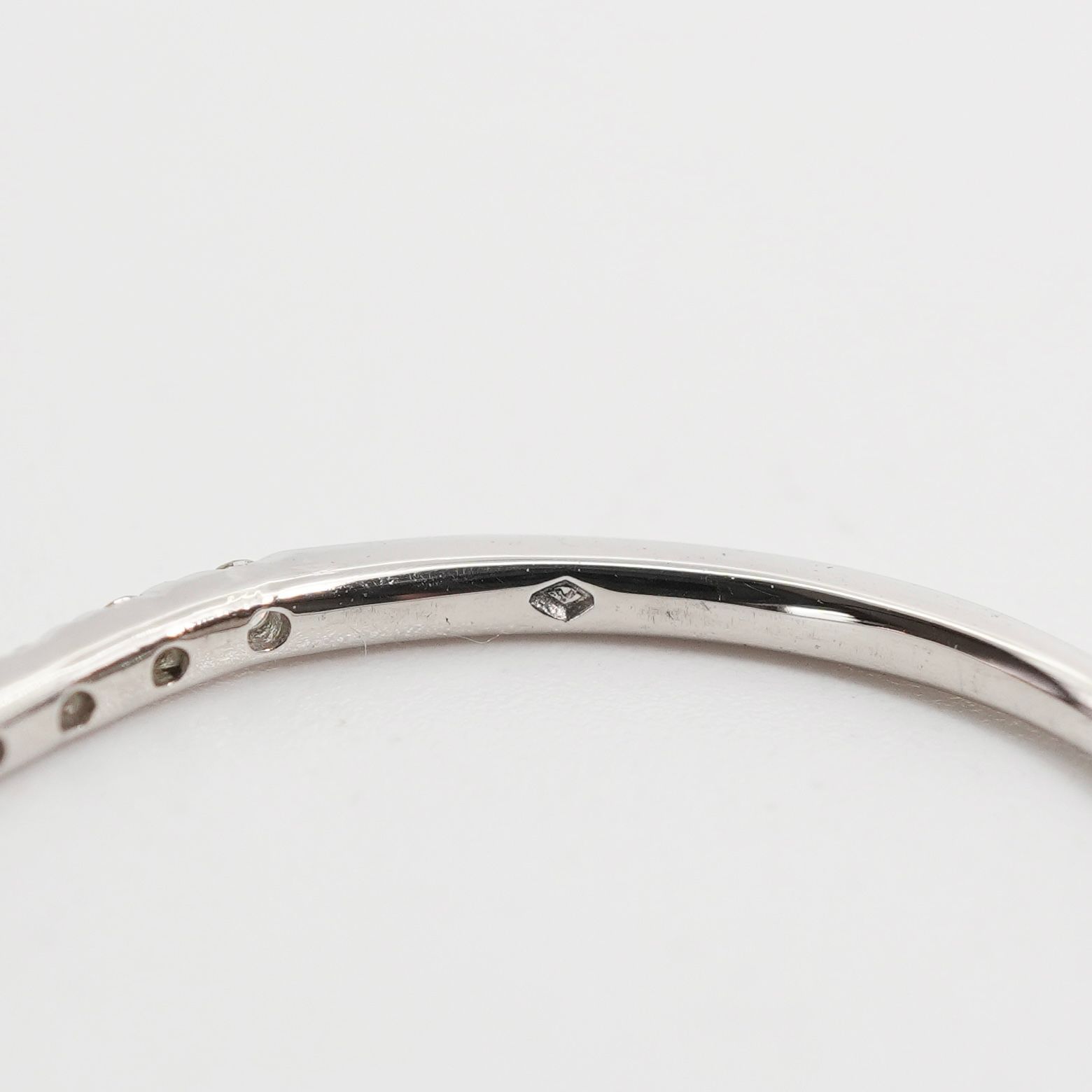 ヴァンドーム青山 Pt900 ハーフエタニティ ダイヤ リング/24-5222S