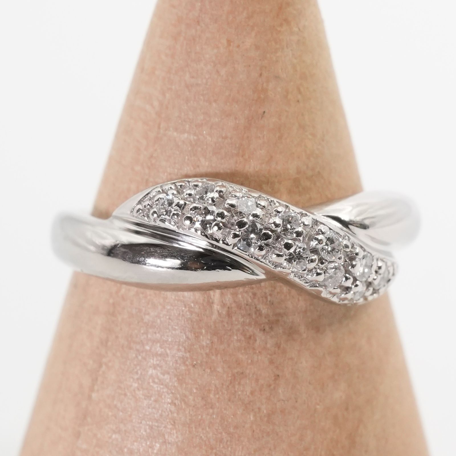 ヴァンドーム青山 Pt900 ダイヤ ウェーブ リング クロス/24-4759S