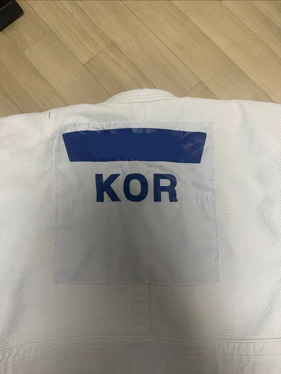 アディダス 新モデル ゴールド 柔道着 受け身 その他 