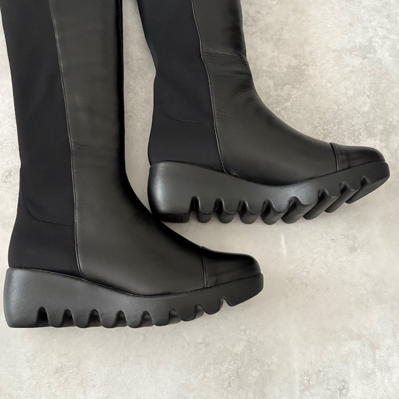 HILLS AVENUE ヒルズアヴェニュー ロングブーツ 極美品 ゴア素材