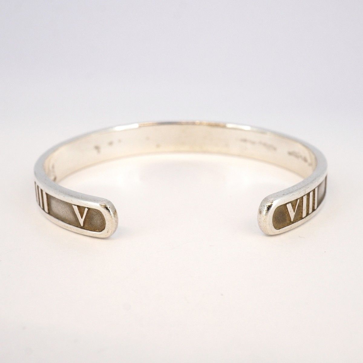 バングル アトラス