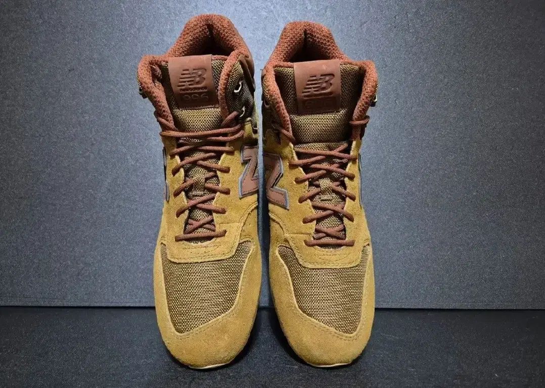 ニューバランス 996 ベージュ ハイ 280 (uk9 eu44)