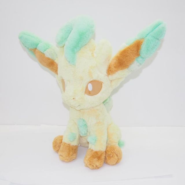 ポケモンセンター ふわふわ抱きぬいぐるみ リーフィア ※紙タグなし