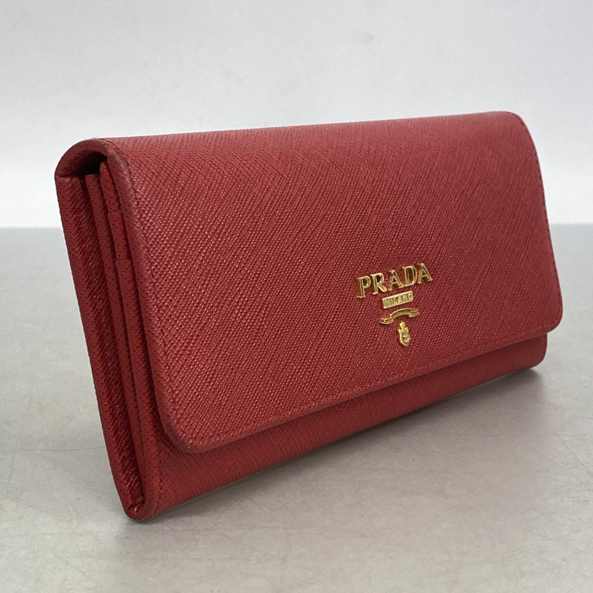 5od4628】プラダ 長財布 サフィアーノ レザー レッド ゴールド金具