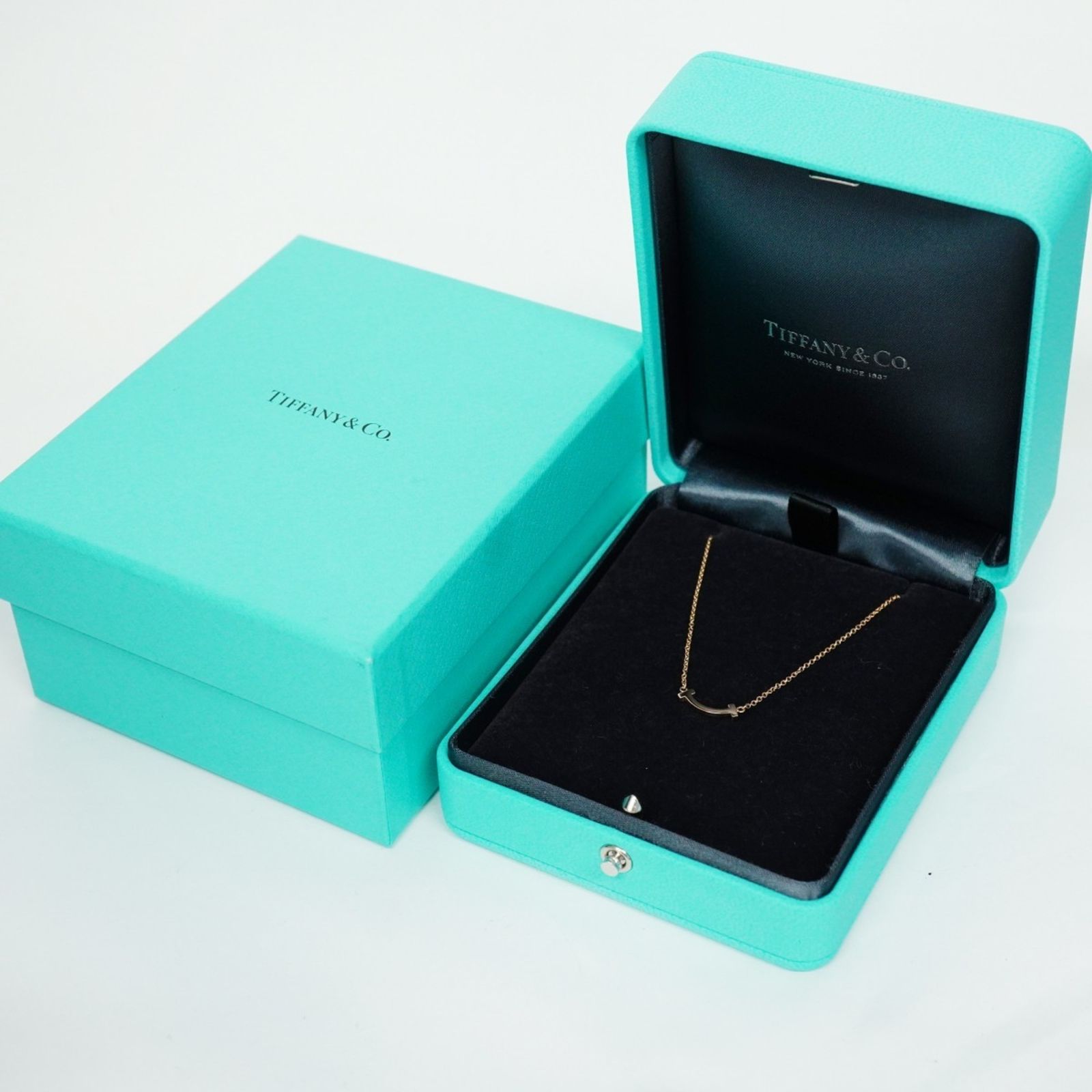 ネックレス Tスマイル