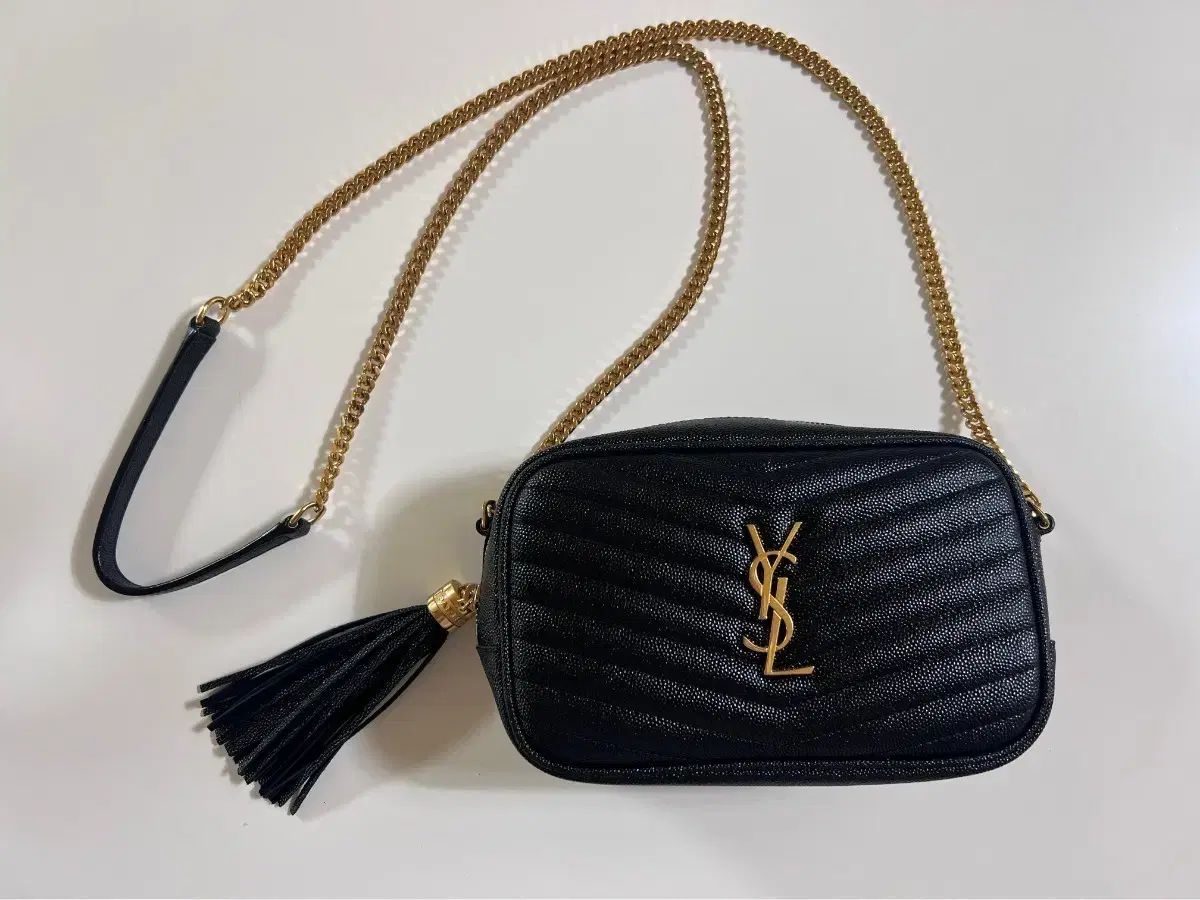 イヴ サンローラン ルー カメラバッグ